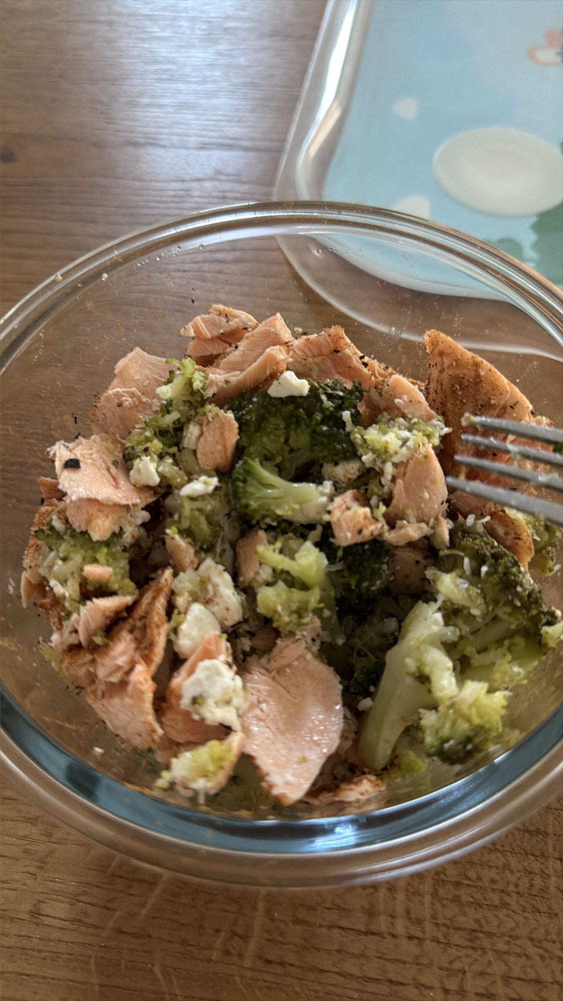 Lachs mit Brokkoli