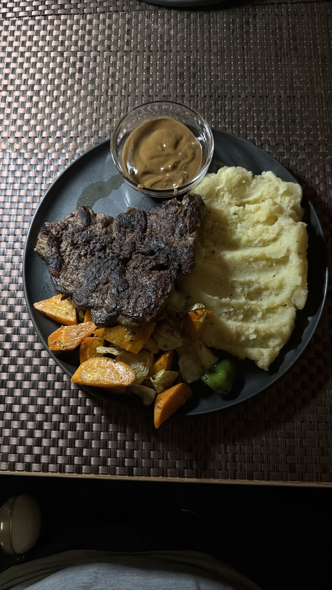 Steak Mash and Gravy
