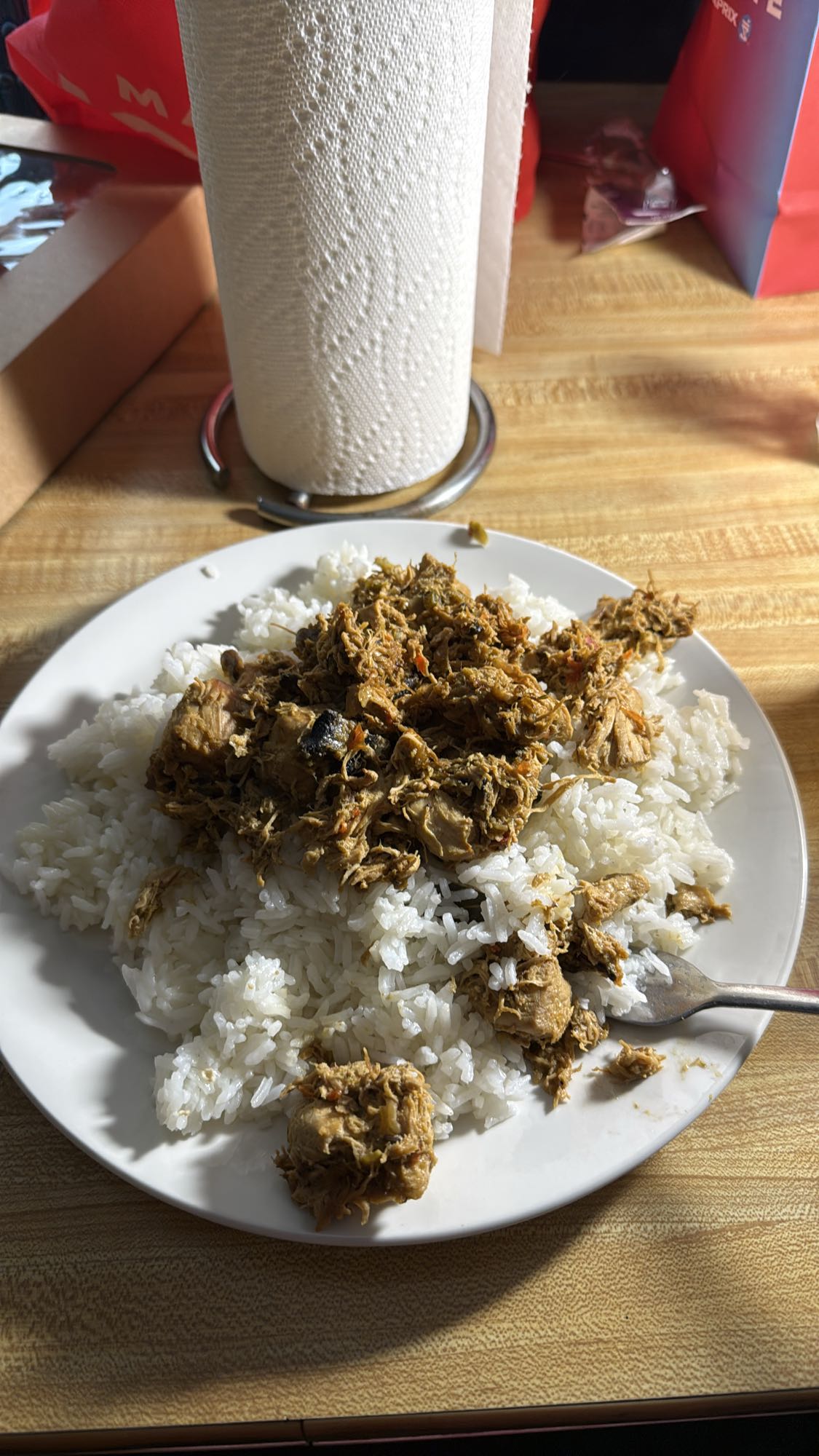 Riz au poulet effiloché