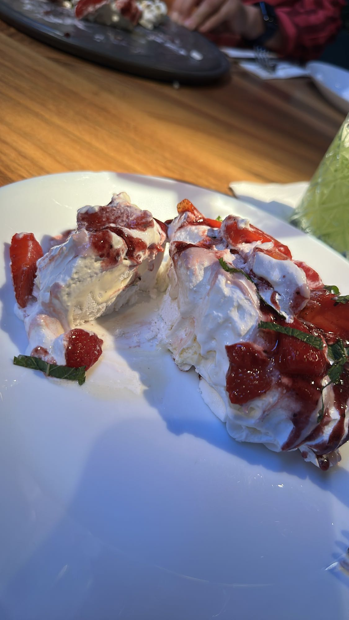 Strawberry Pavlova