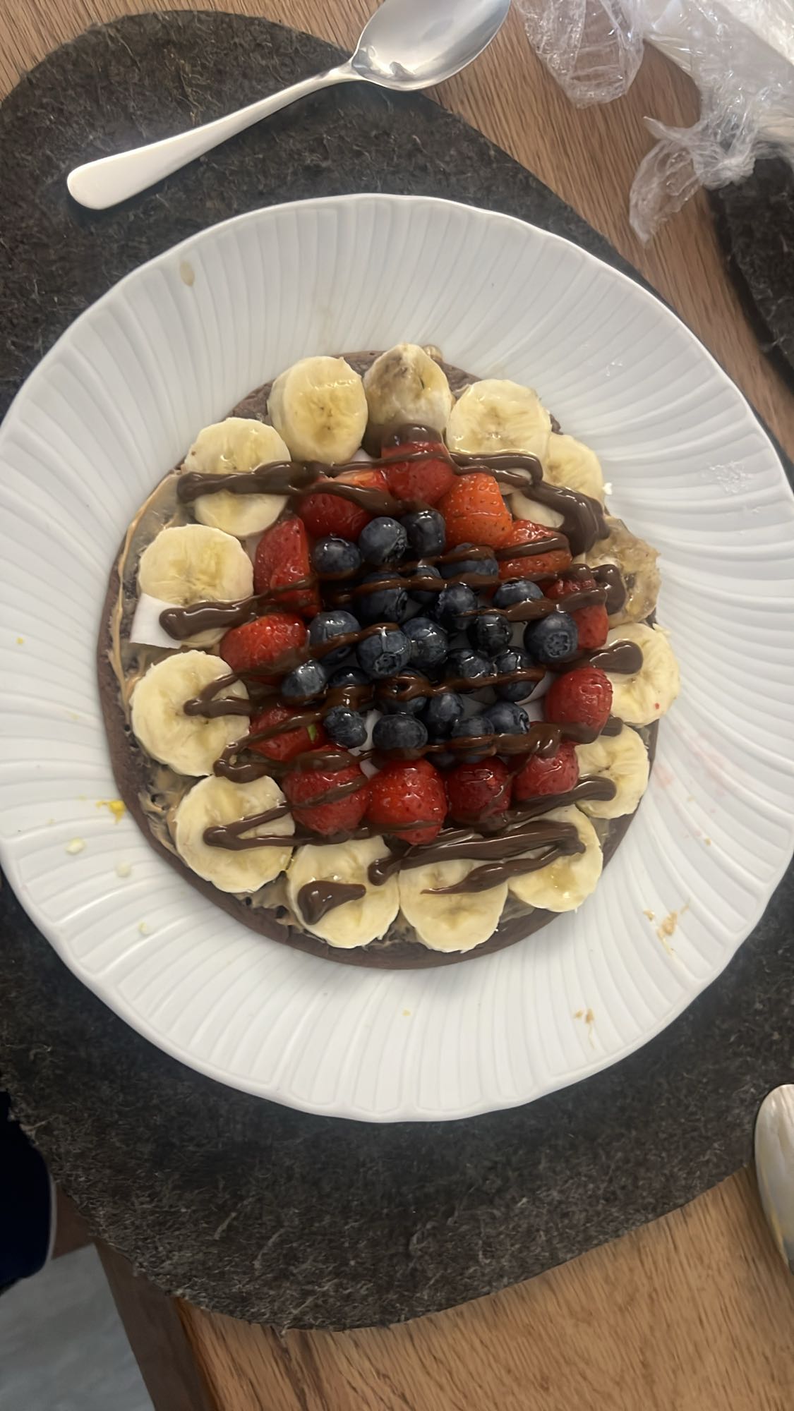 Pancake frutta e crema