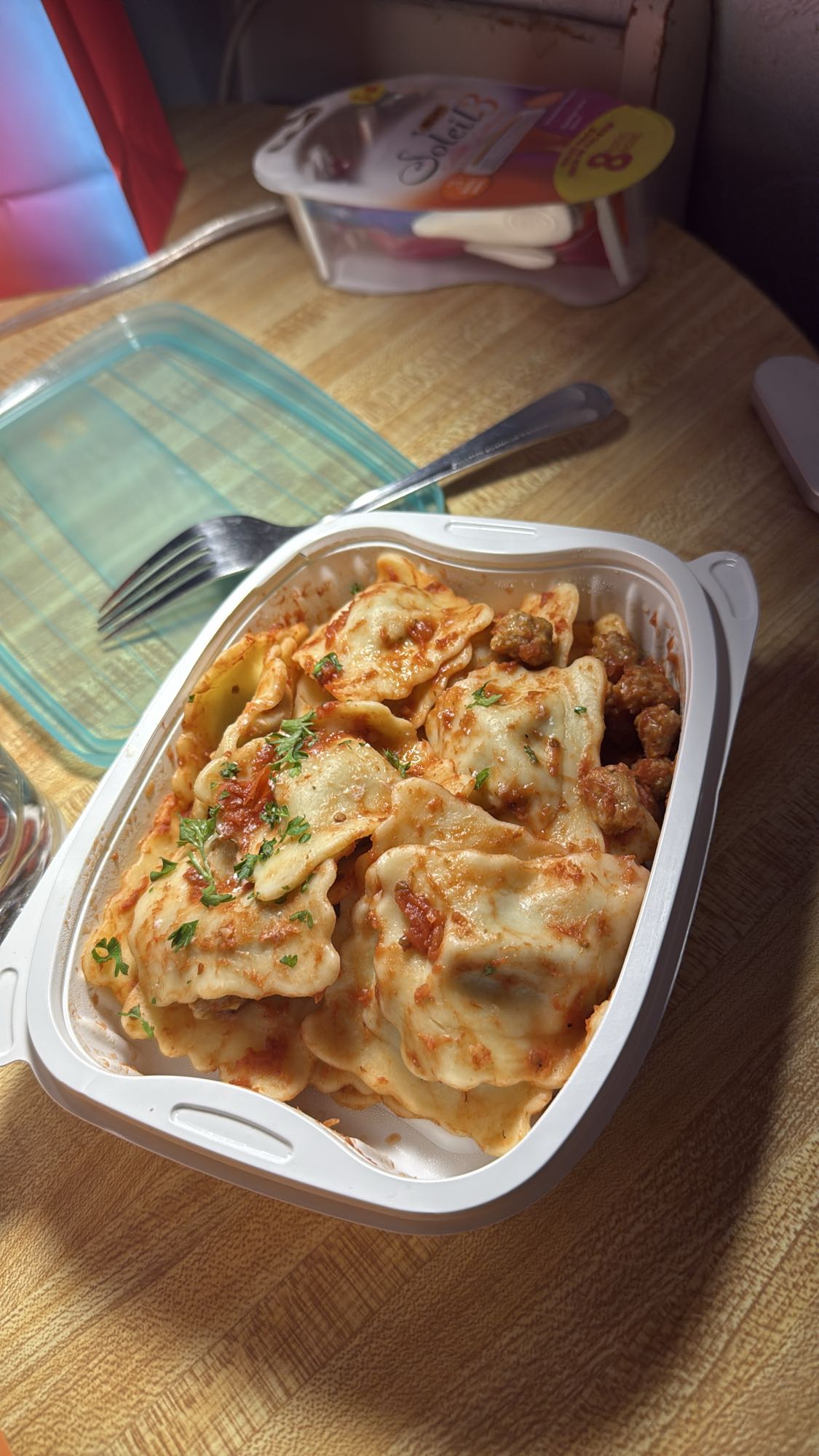 Raviolis sauce tomate