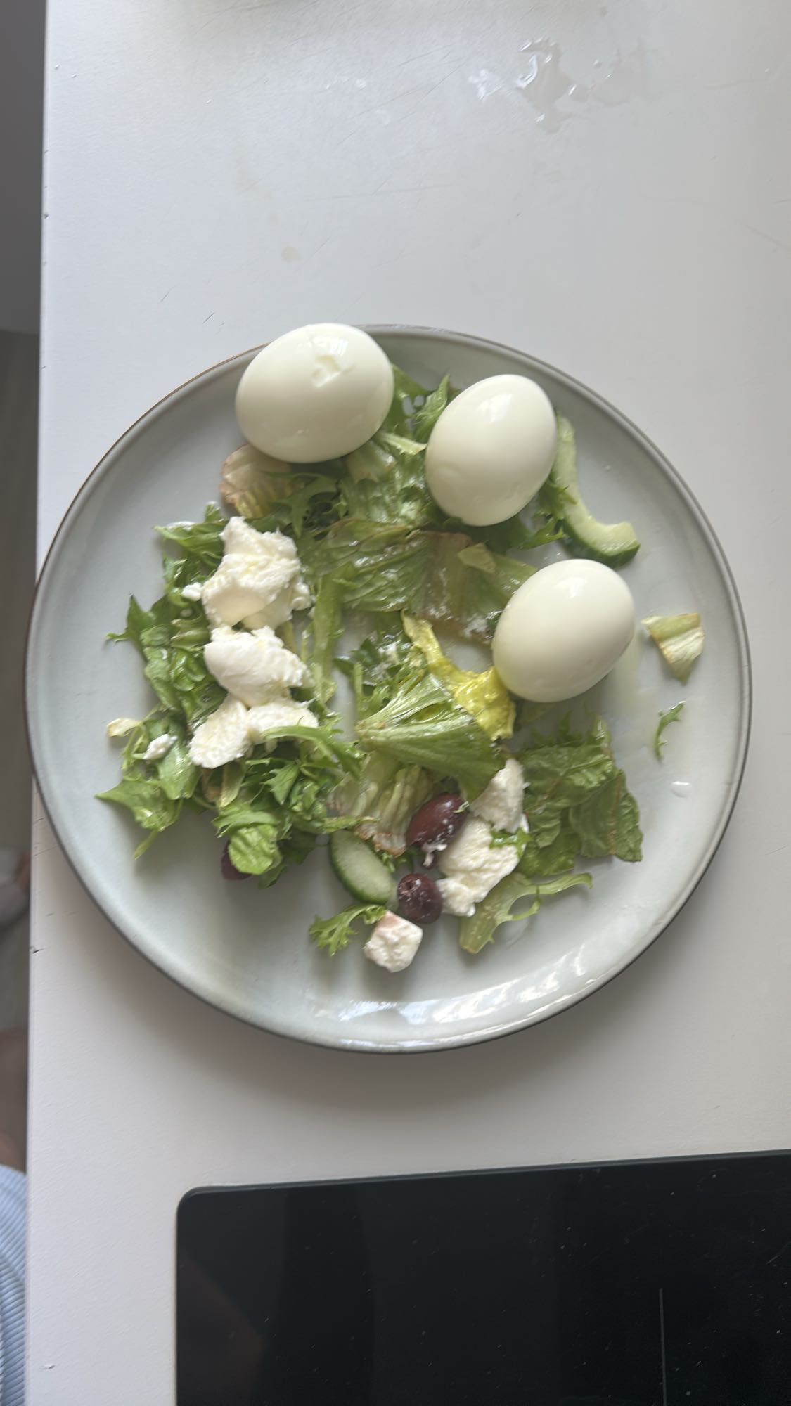 Egg Greek Salad