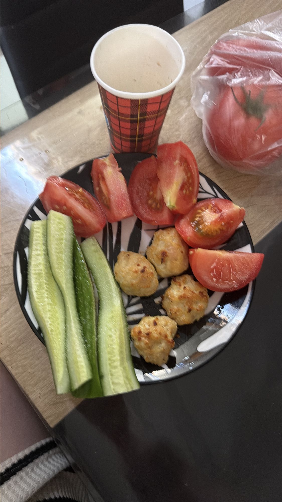 Gustare cu pui si legume
