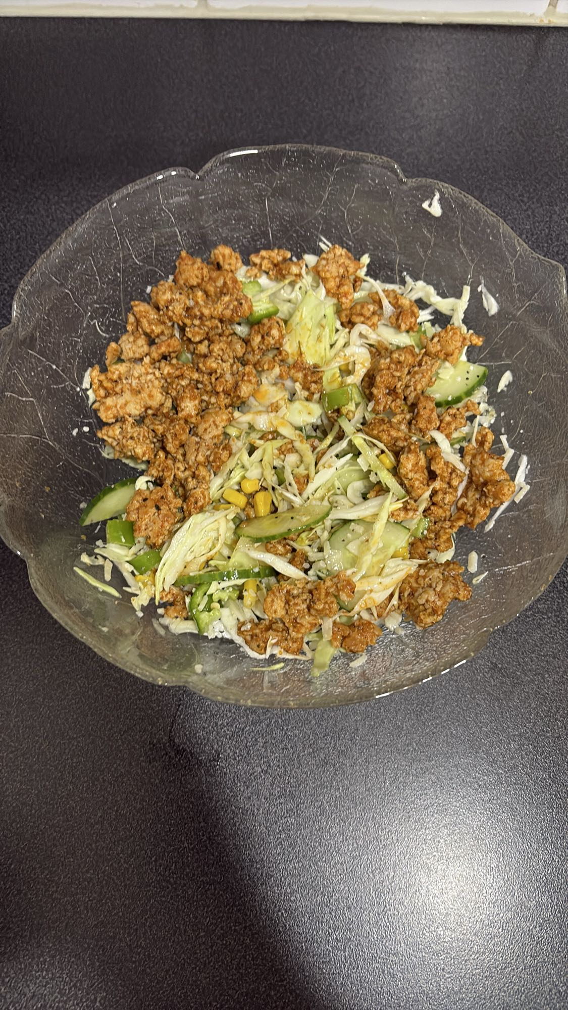 Salat med kjøttdeig