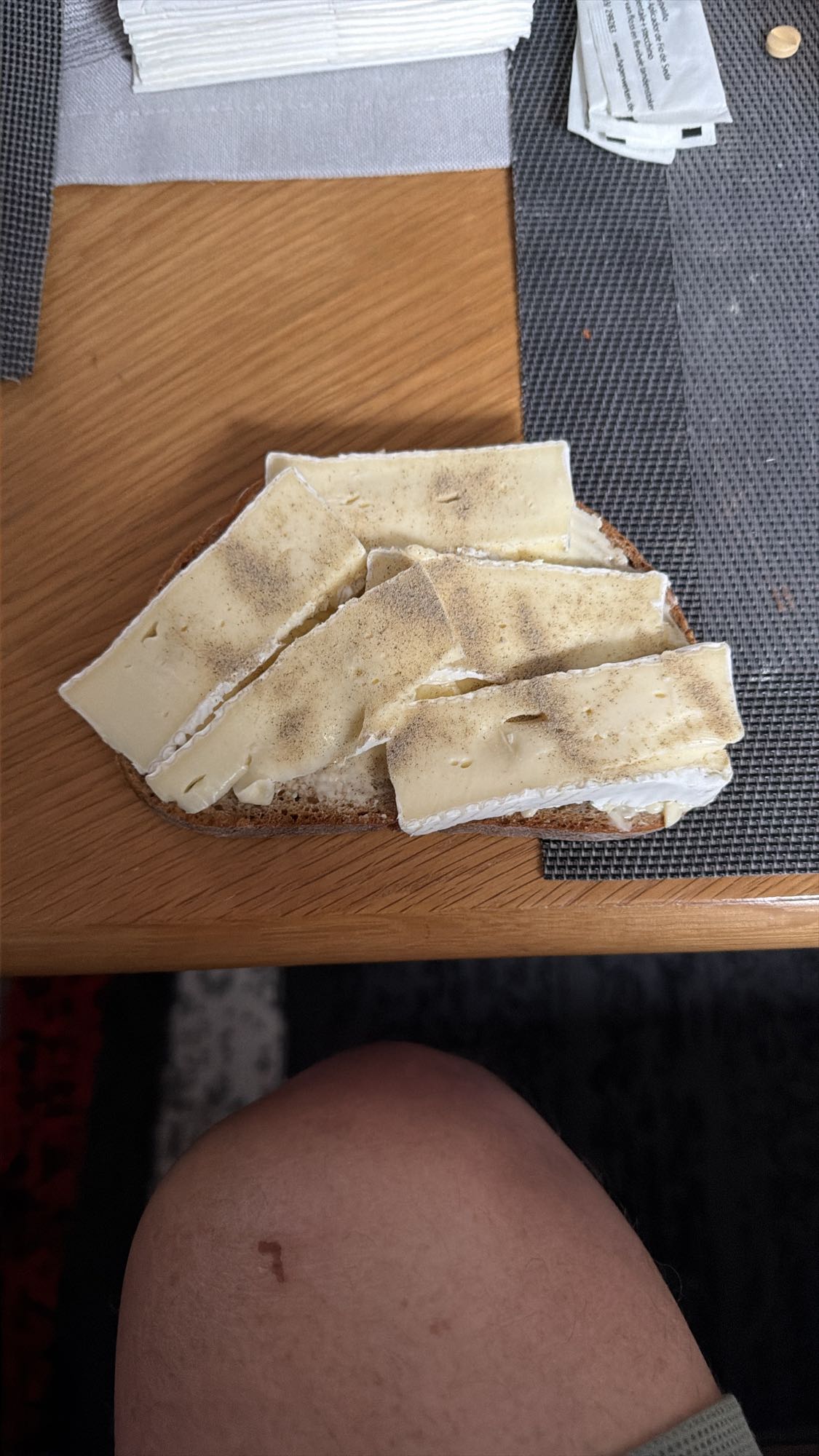 Brot mit Brie