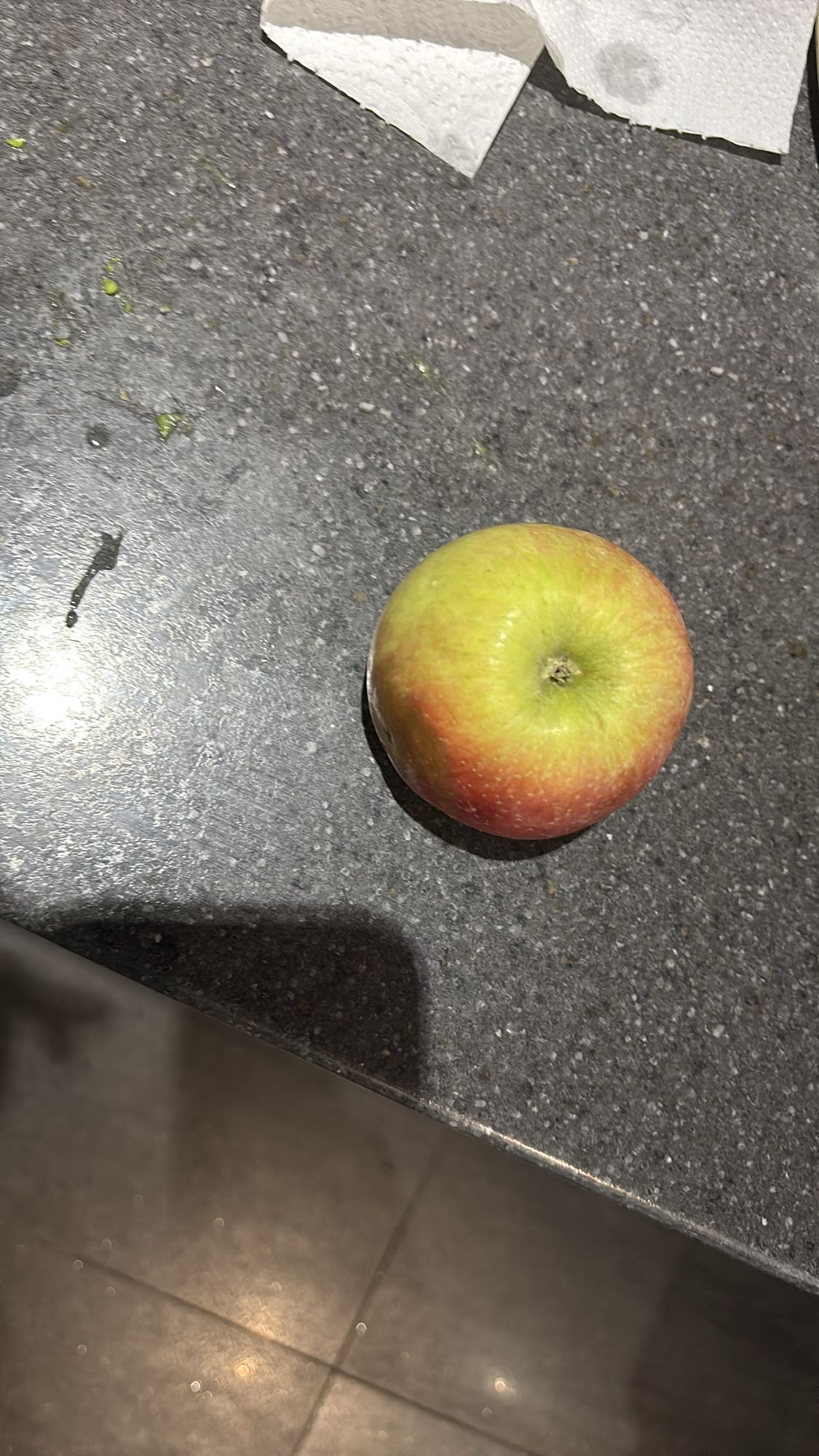 Pomme entière