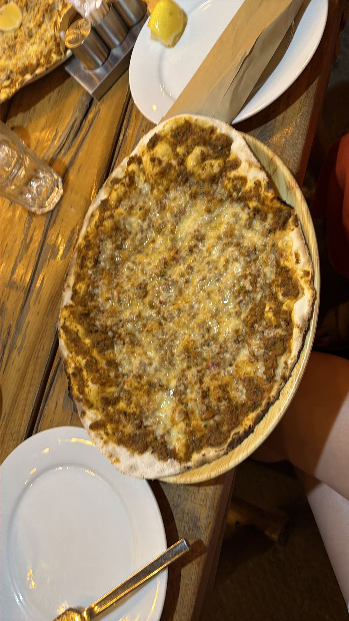 Lahmacun with Cheese