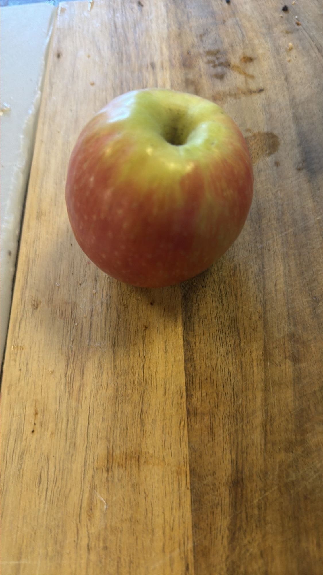 Äpple
