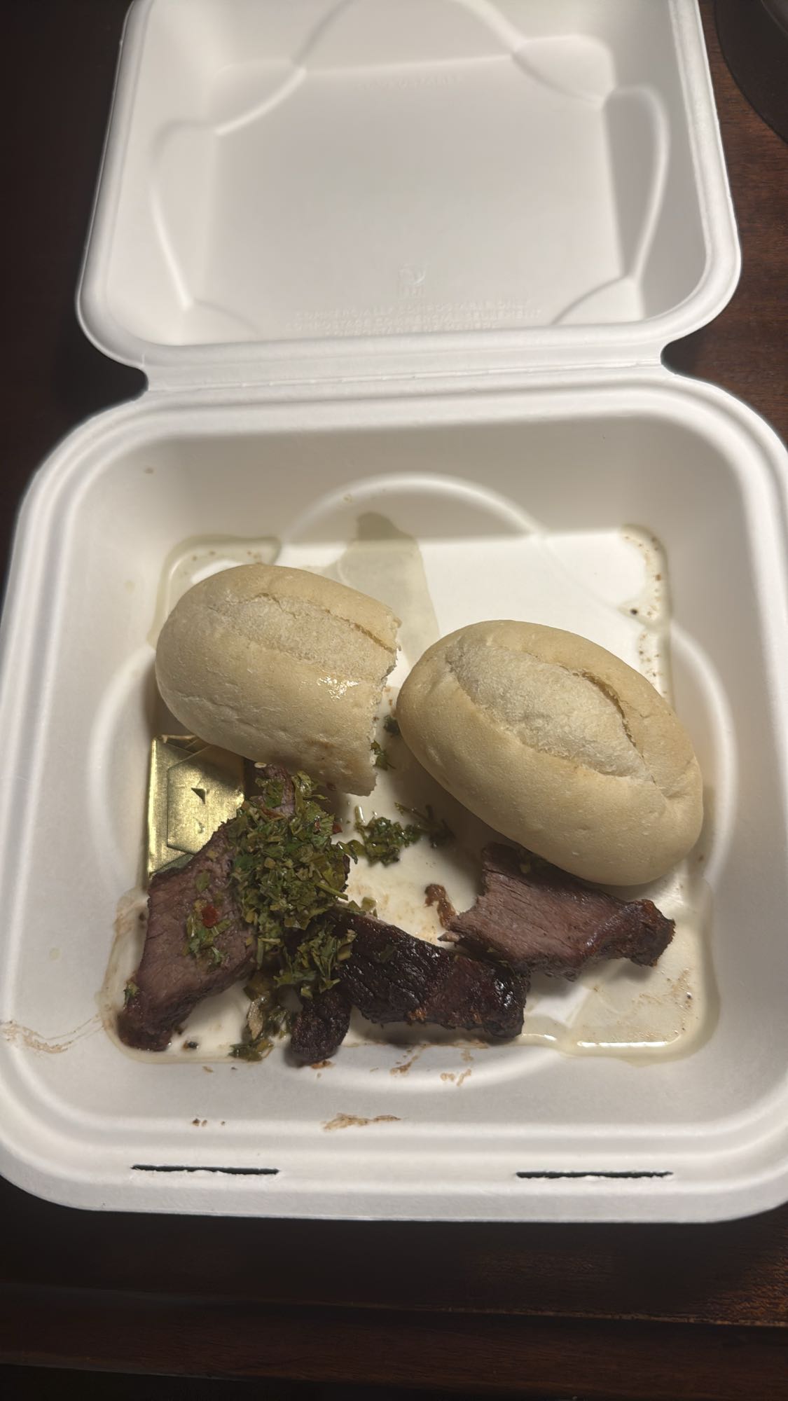 Beef with Bread Rolls