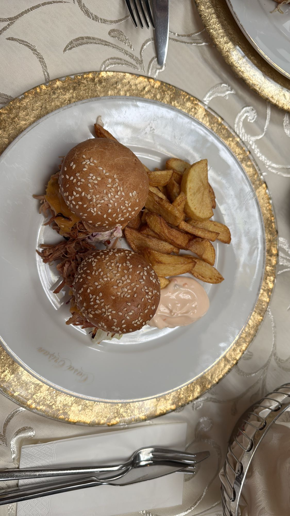 Pulled Pork Sliders