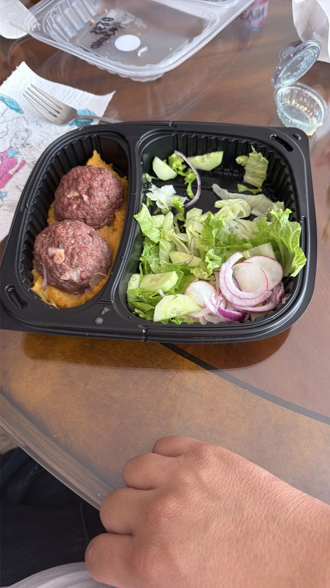 Meatballs with Salad