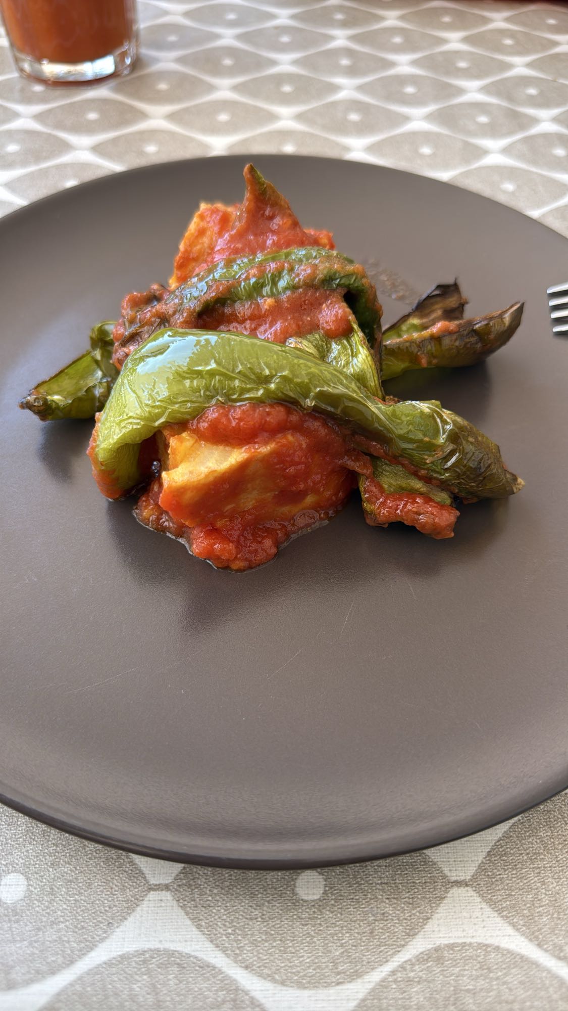 Pimientos con tomate