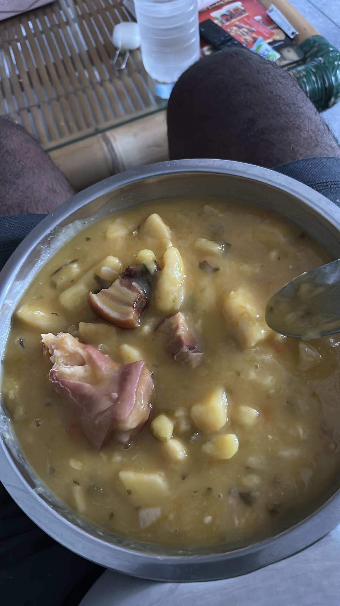 Soupe épaisse au porc