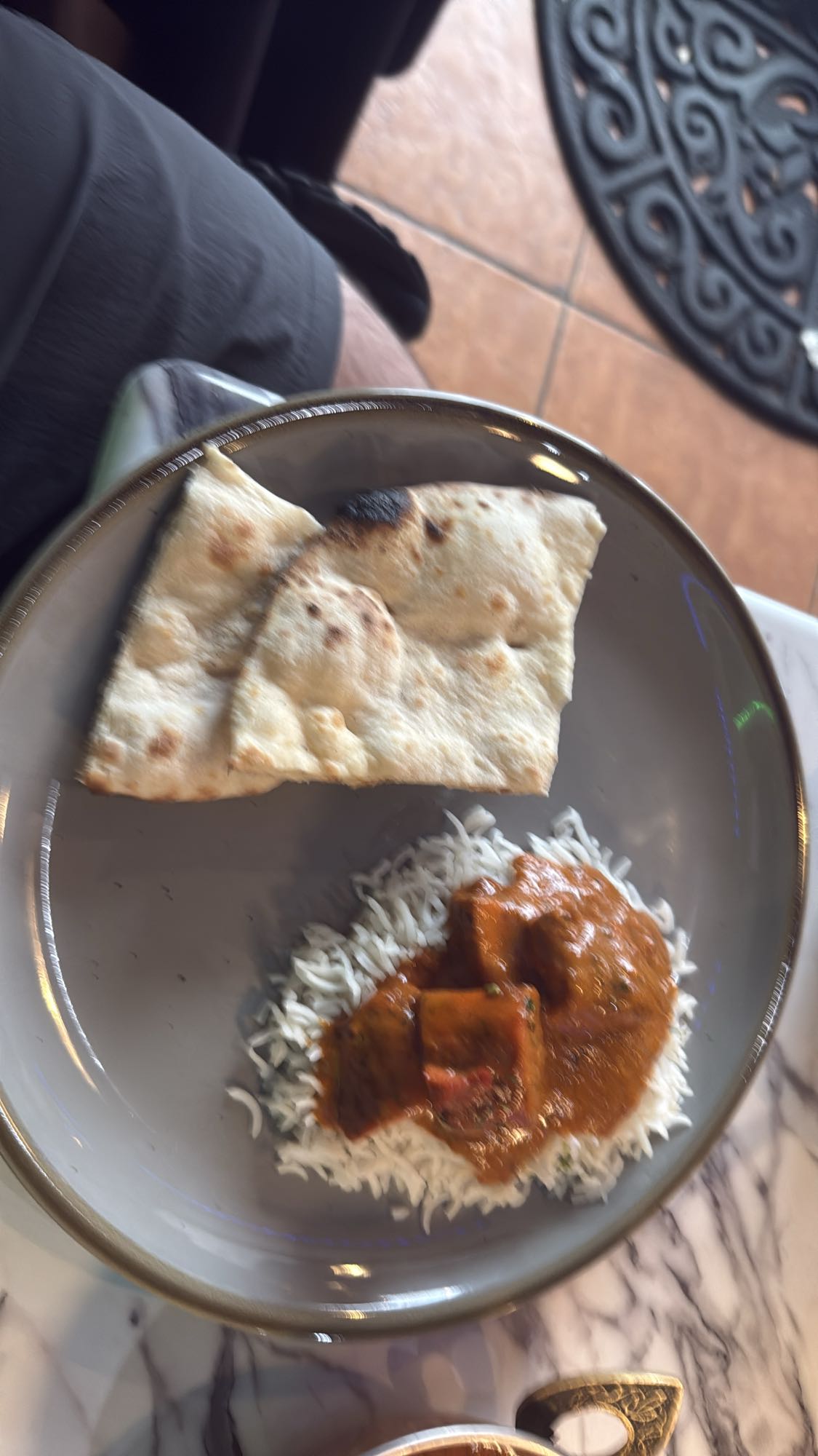 Butter Chicken with Rice, Plain Naan and Mango Lassi
