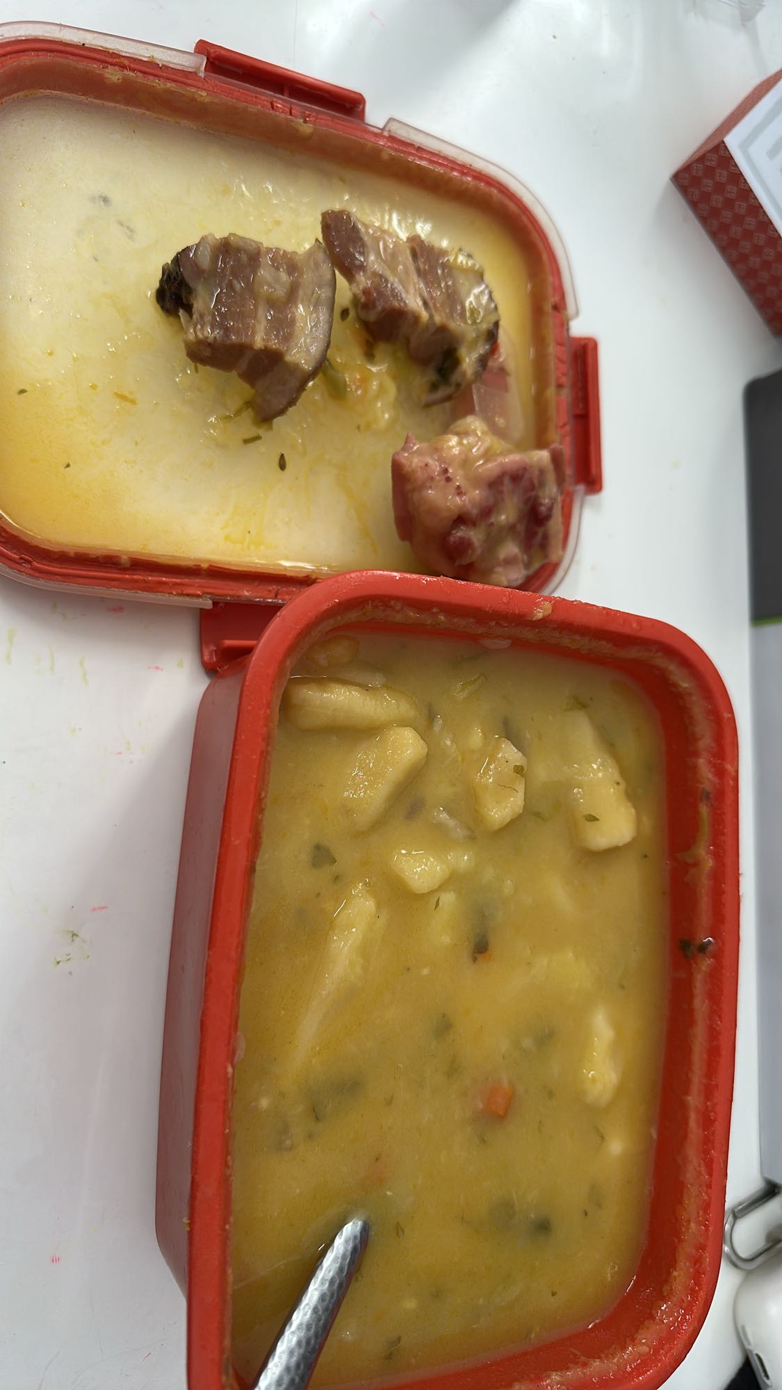 Soupe crémeuse au porc