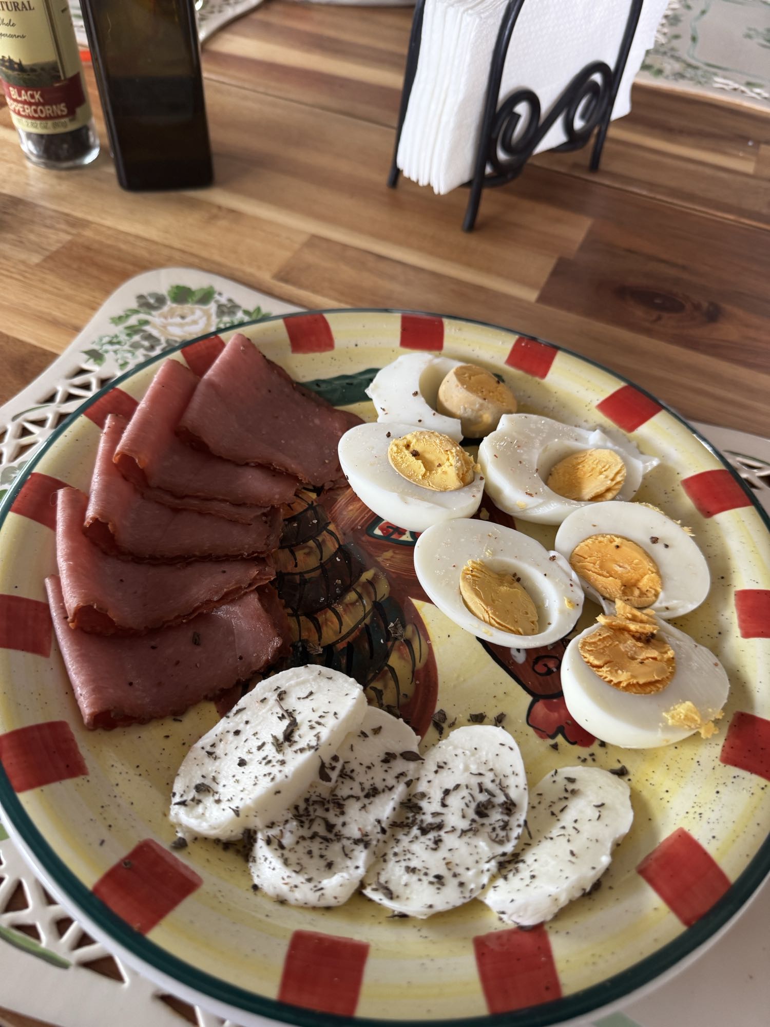 huevos jamon y mozzarella