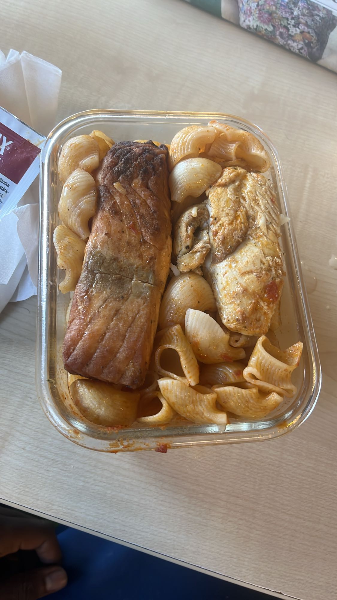 Pasta with Salmon Chicken