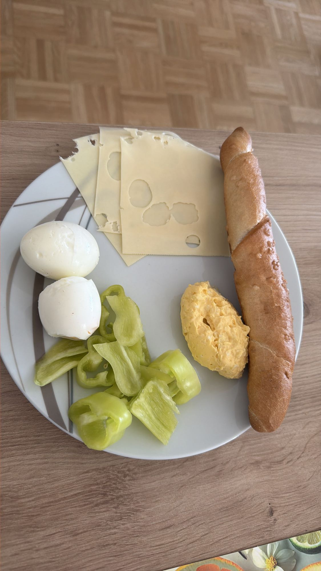 Frühstück mit Käse
