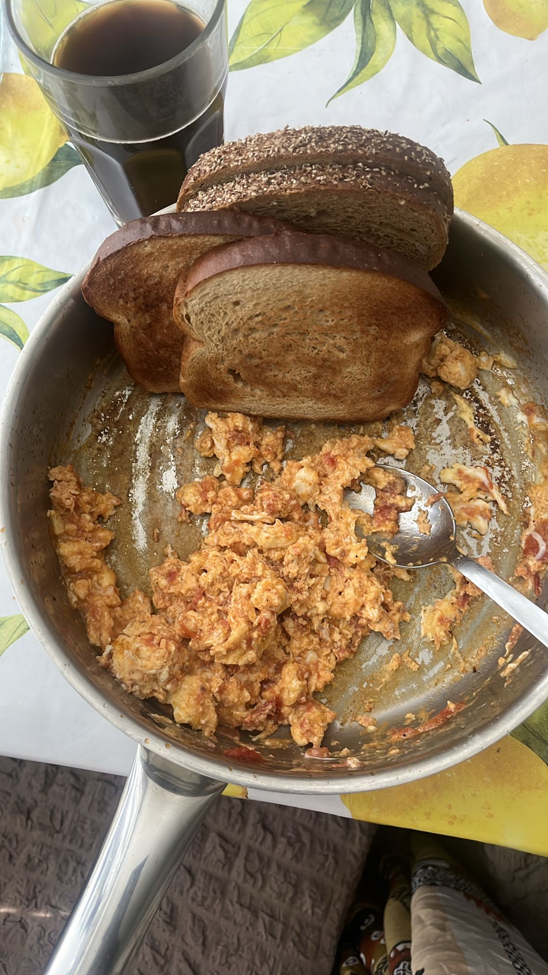 Scrambled Eggs Toast