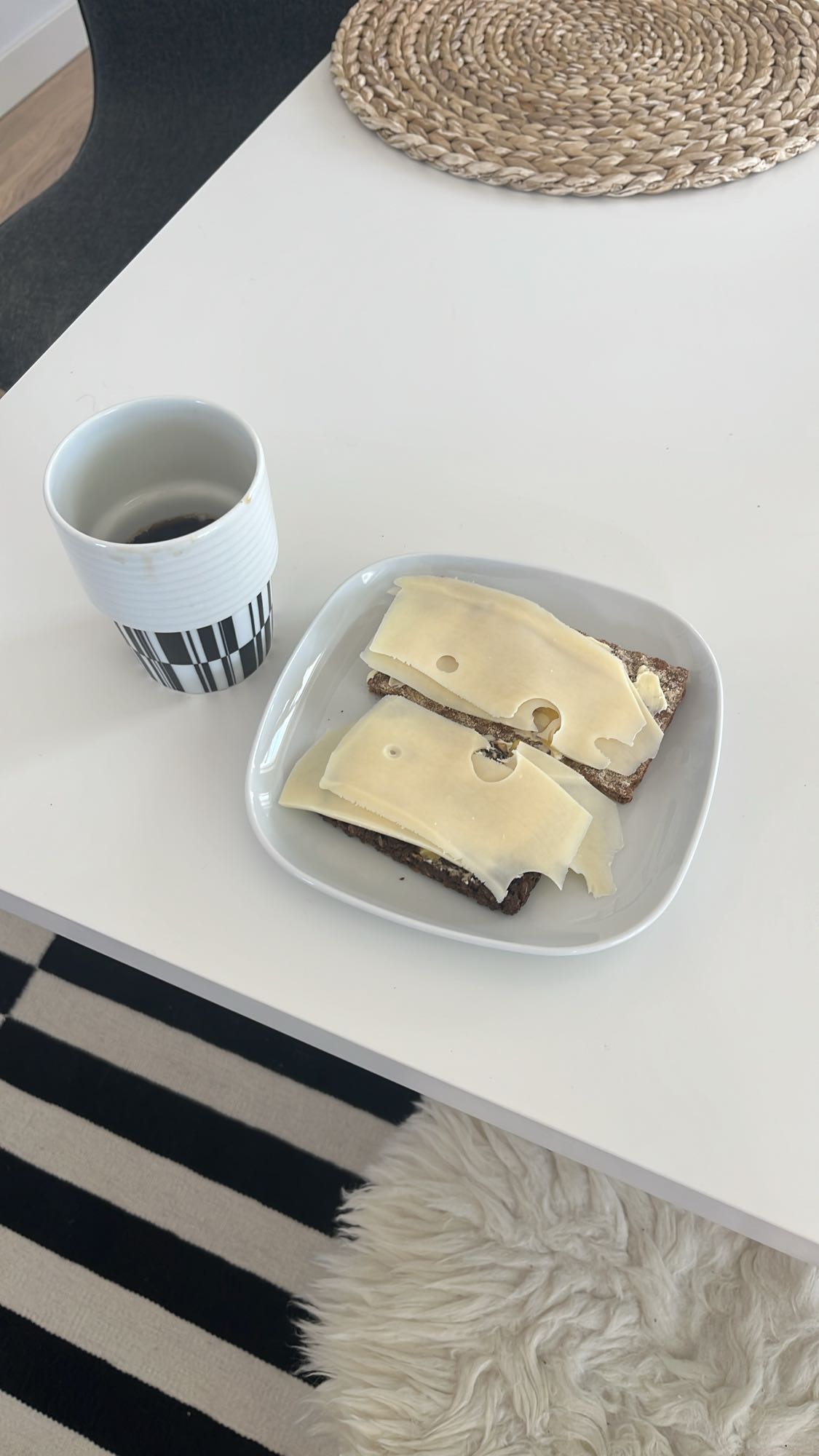 Knäckebröd med ost