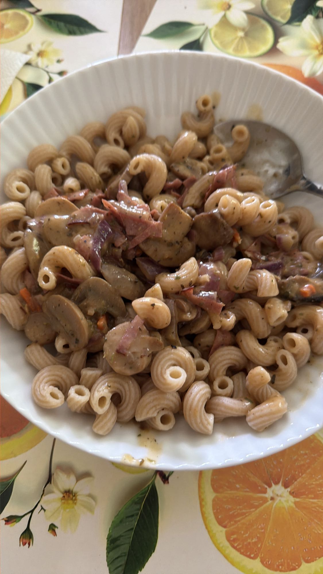 Nudeln mit Pilzen