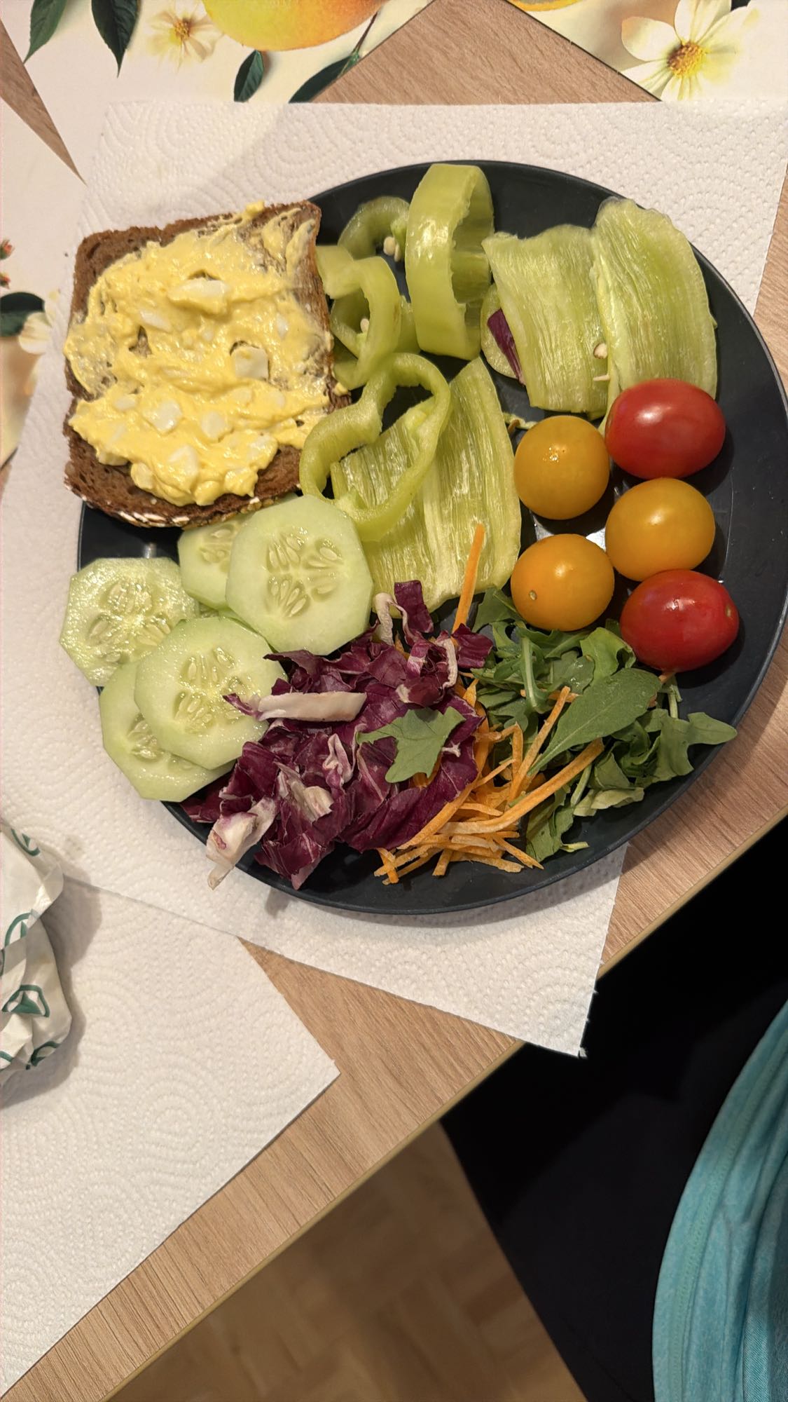 Eiersalatbrot mit Salat