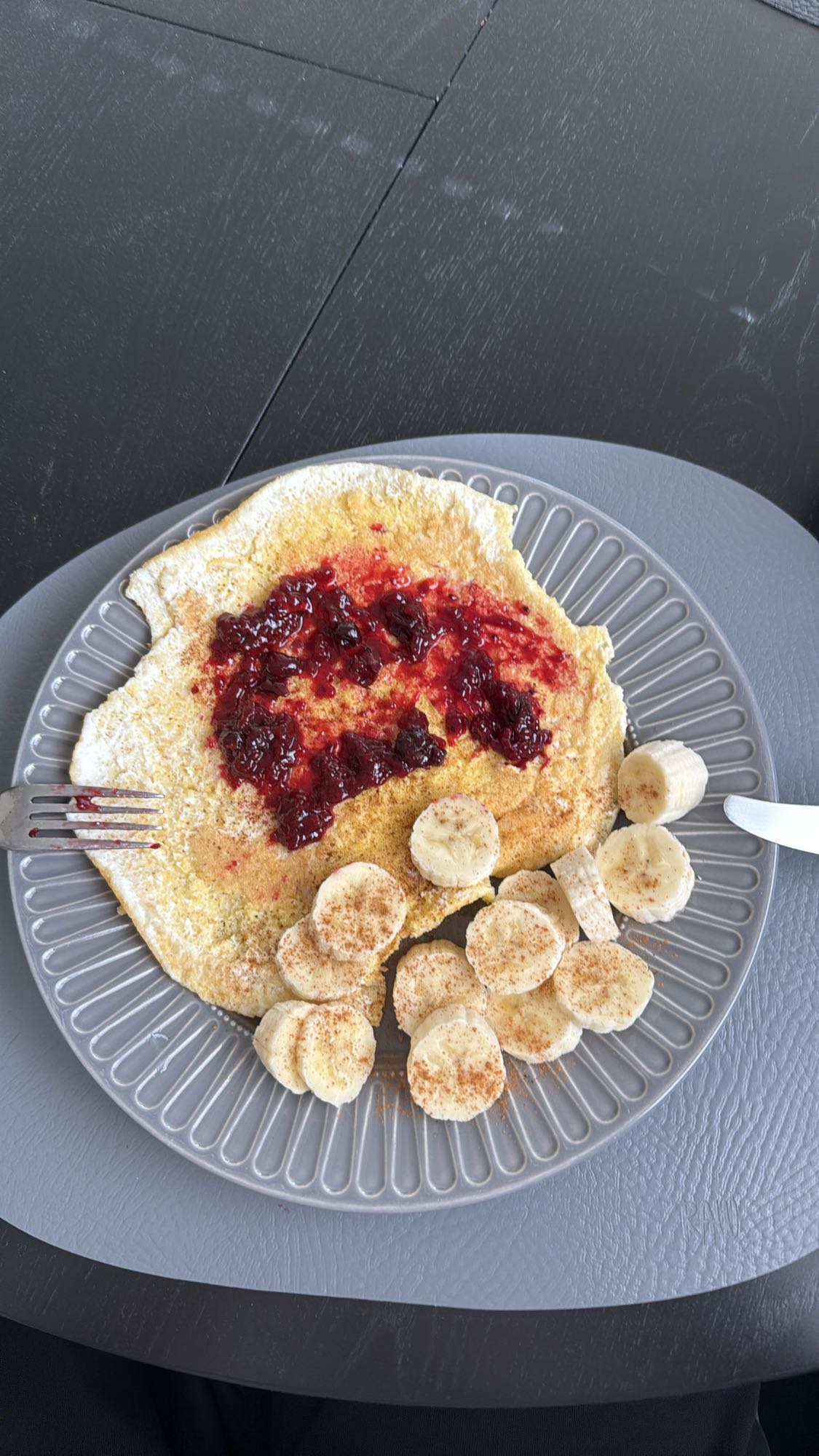 Berry Banana Omelet