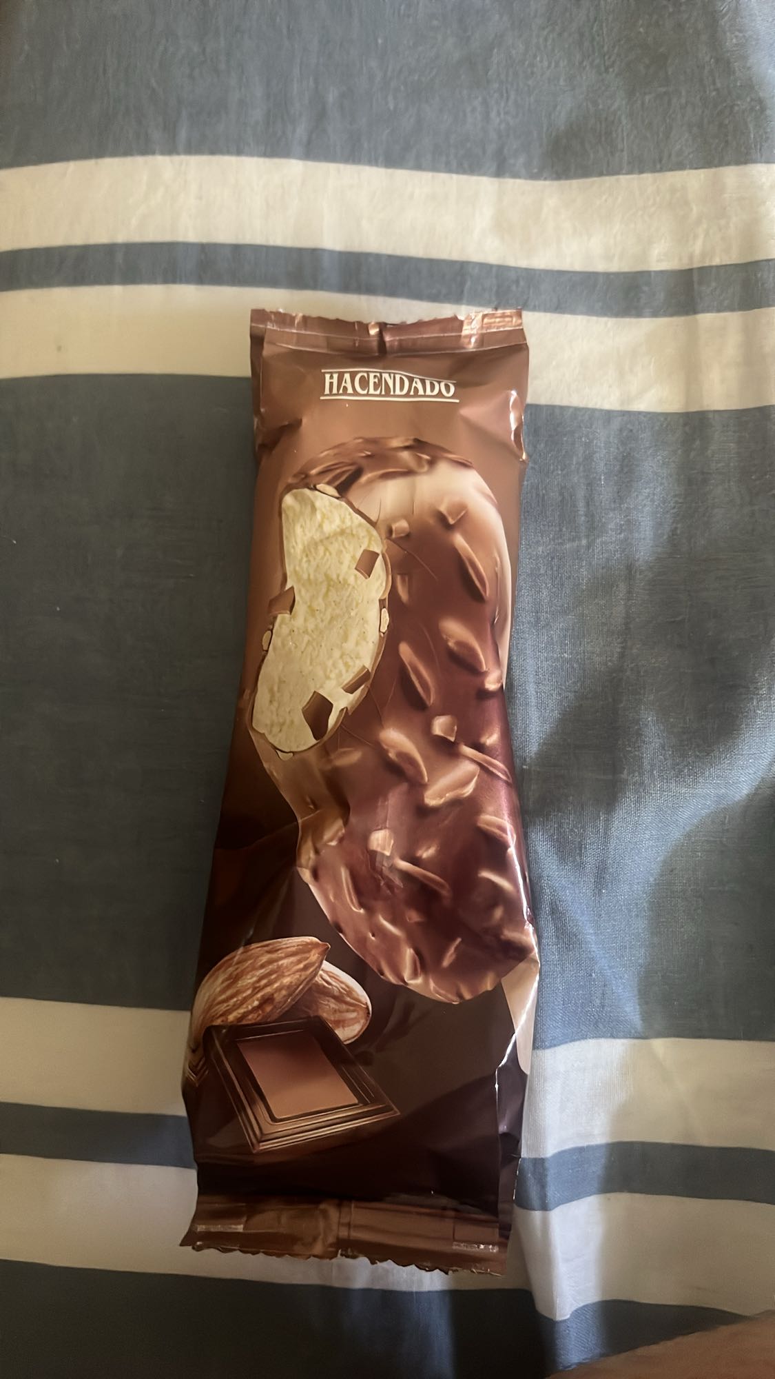 Helado almendrado