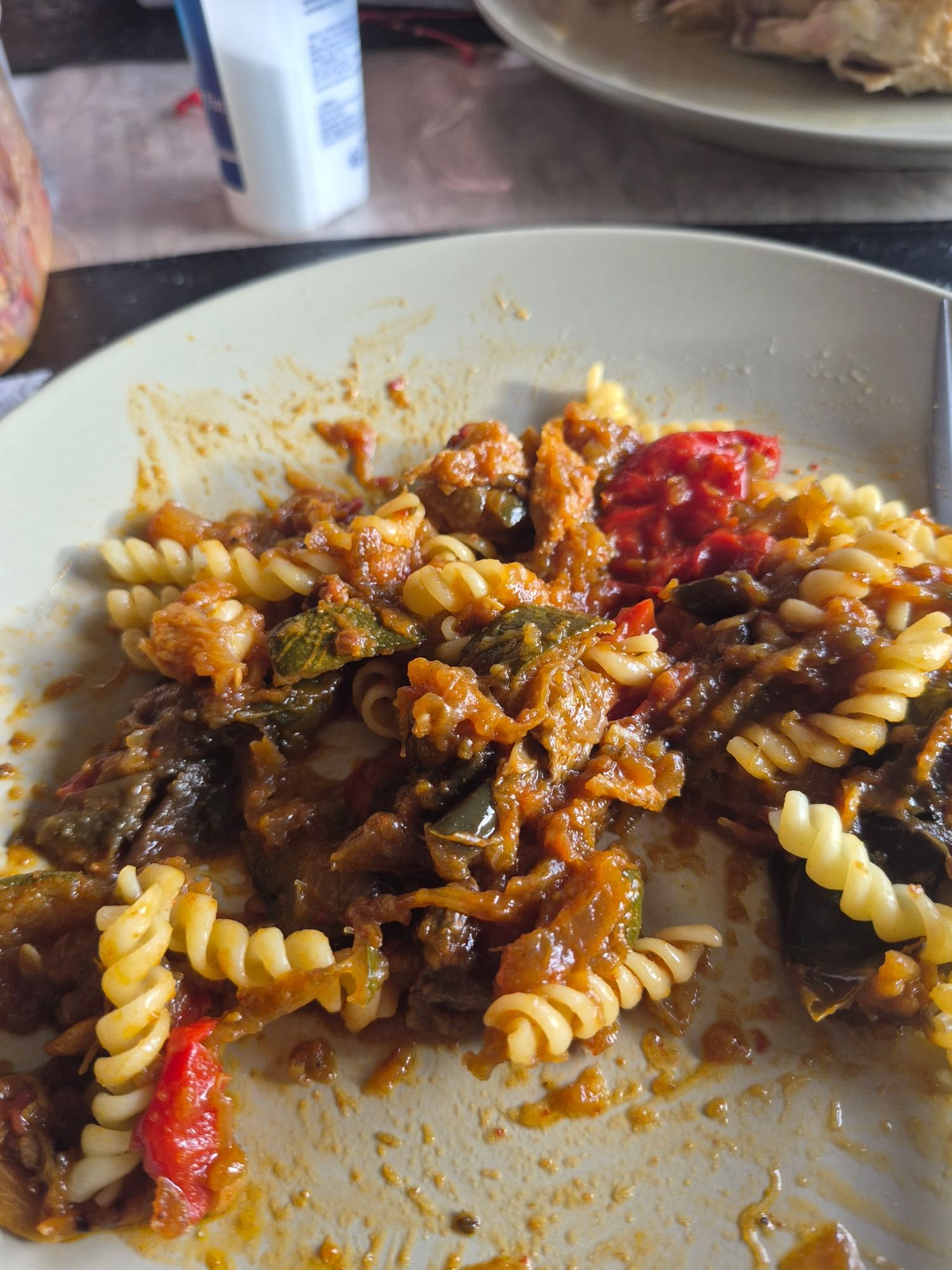 Pâtes aux légumes mijotés