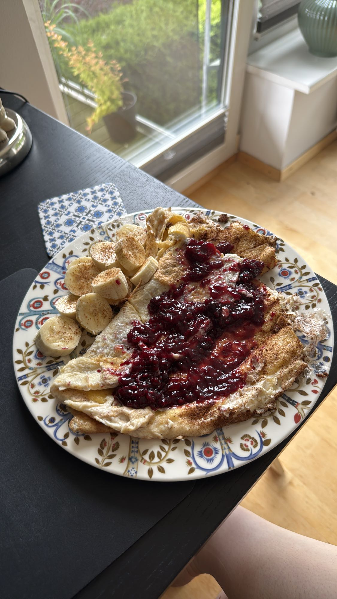 Berry Omelette Plate