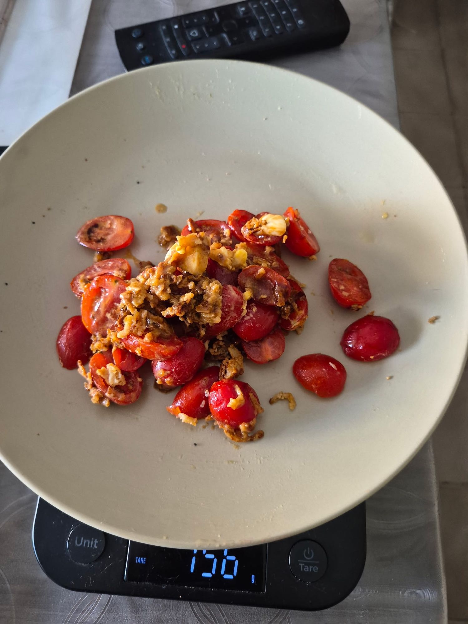 Oeufs brouillés tomates