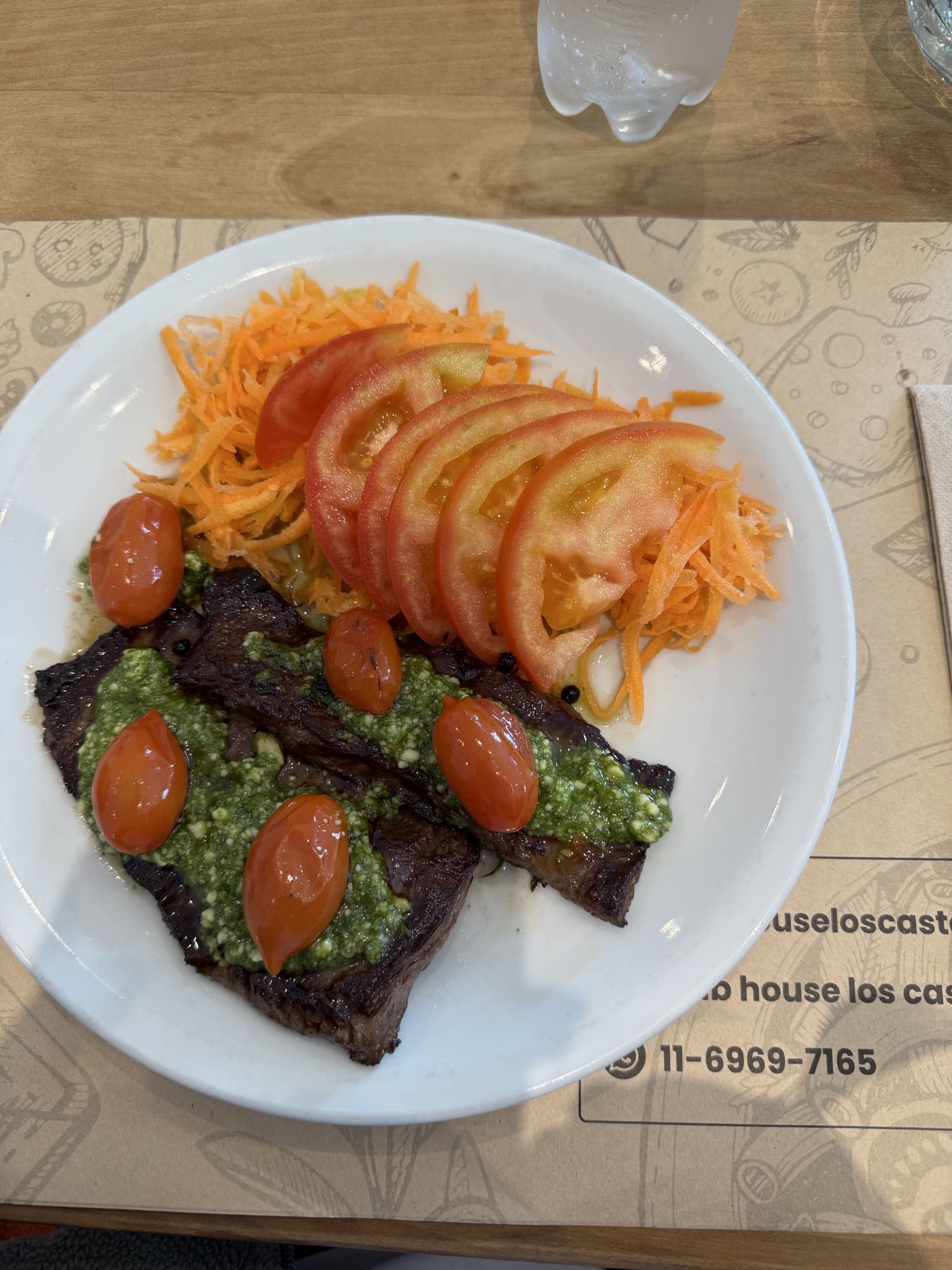 bife con ensalada