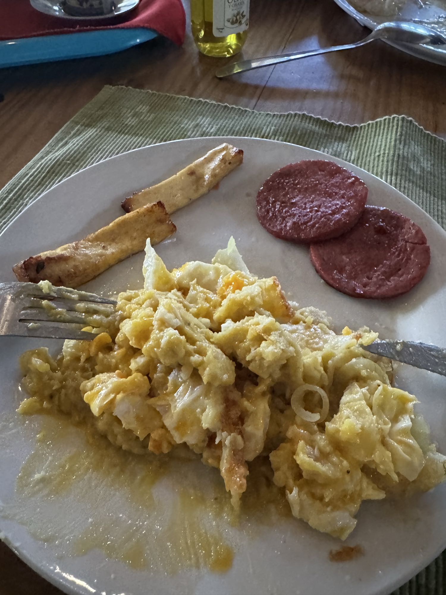 huevos con salchicha