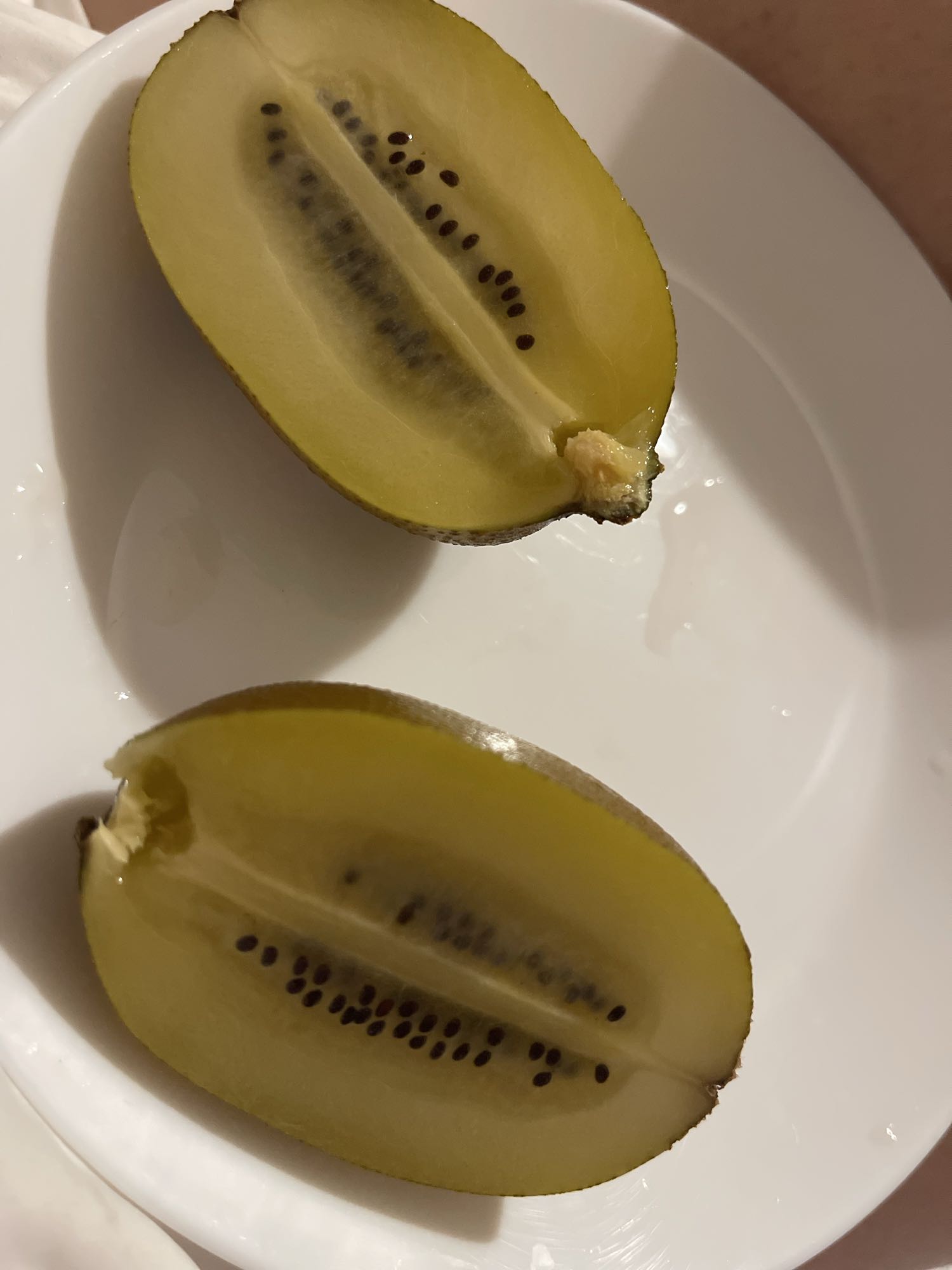 Желтый киви