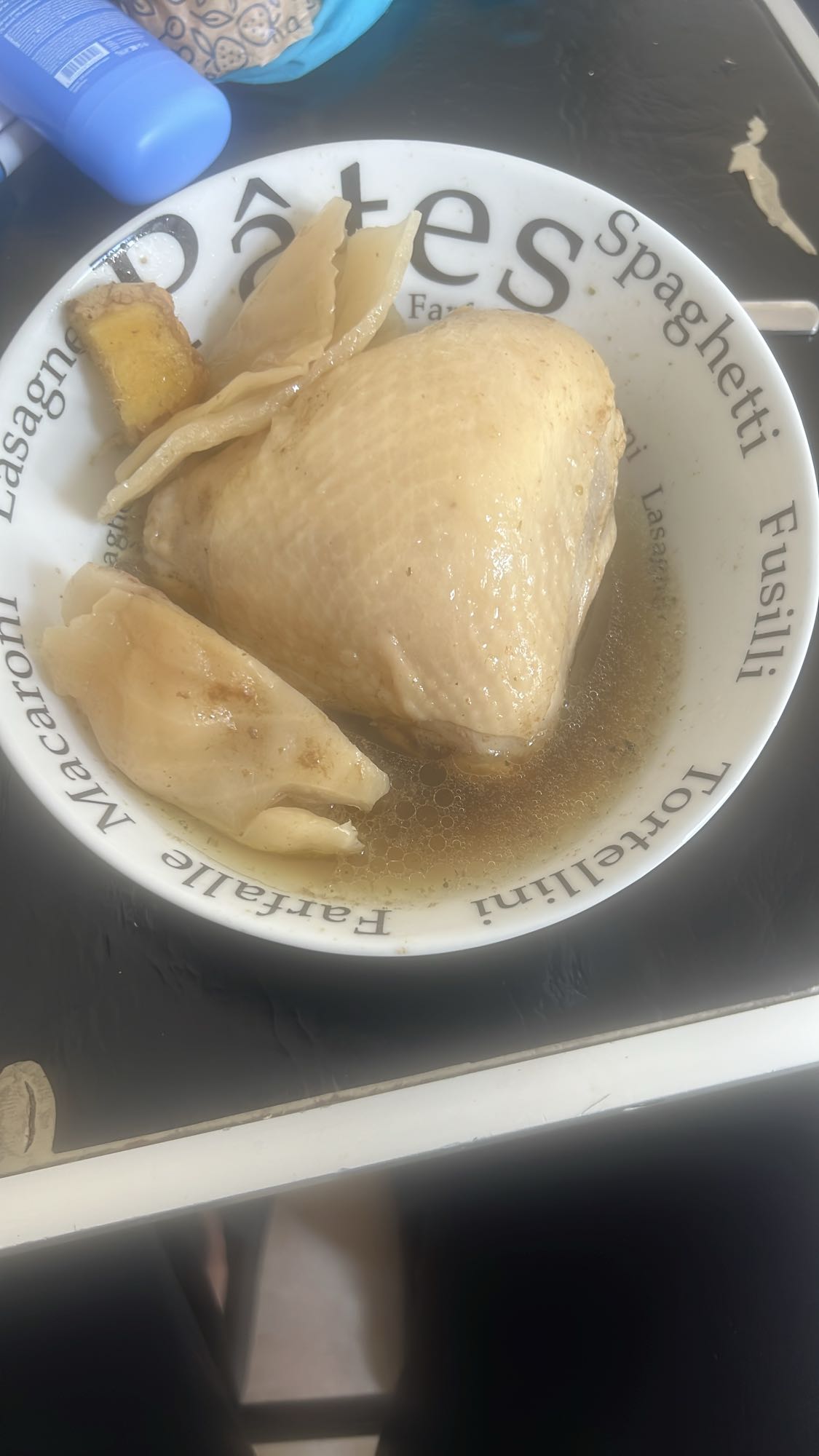 Soupe de poulet au gingembre et choux