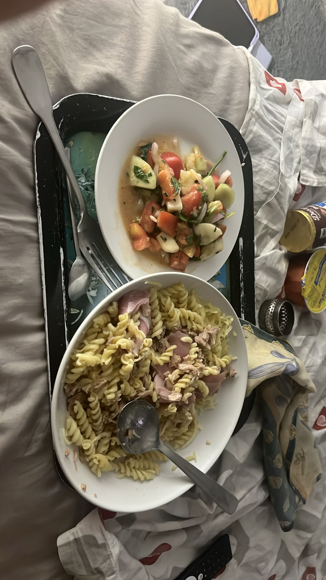 Pâtes thon jambon salade
