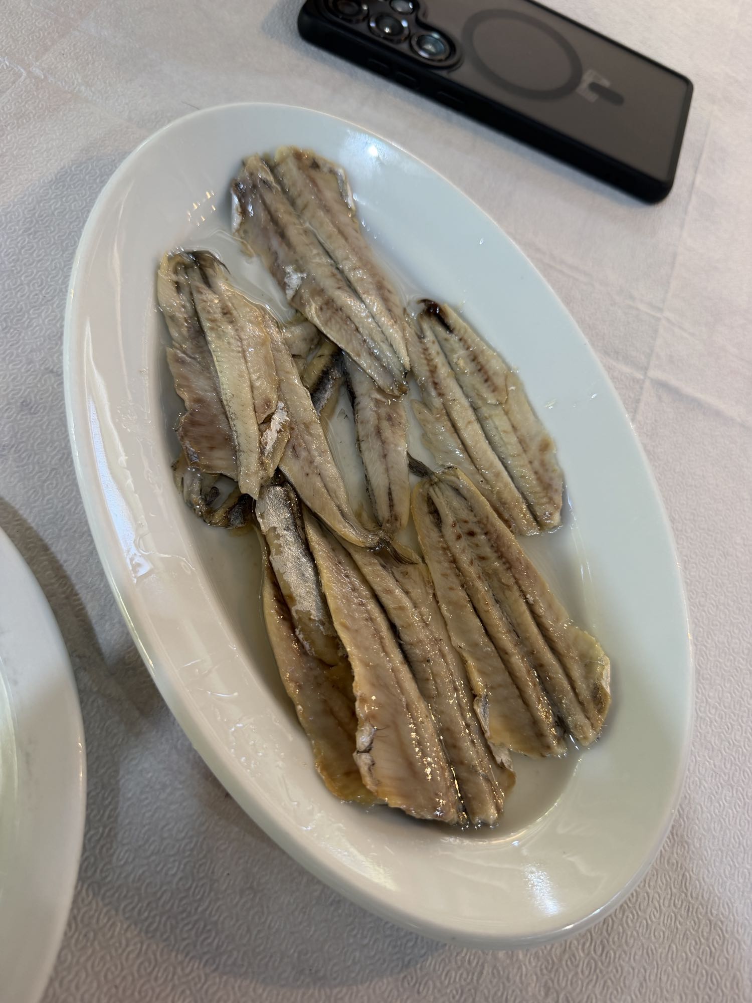 Acciughe marinate