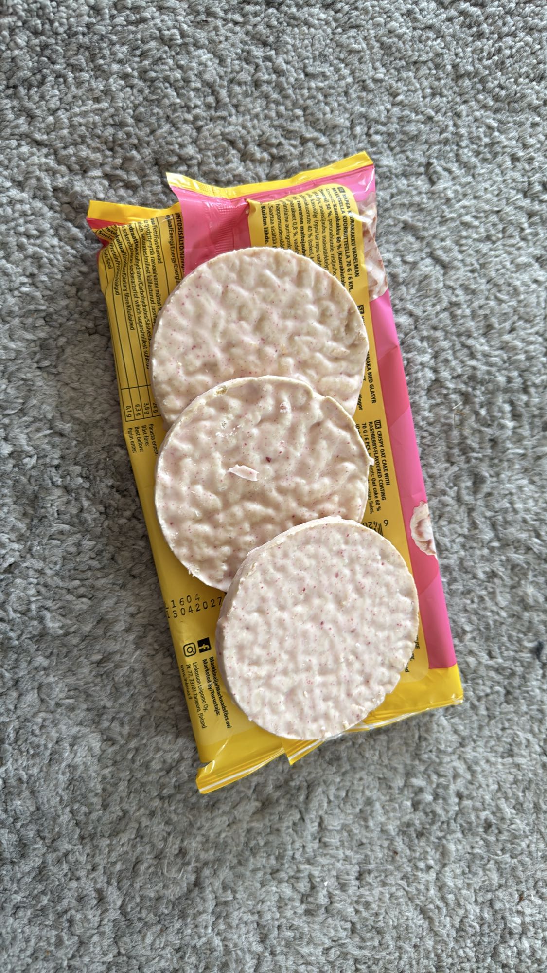 Yogurt Oat Cakes