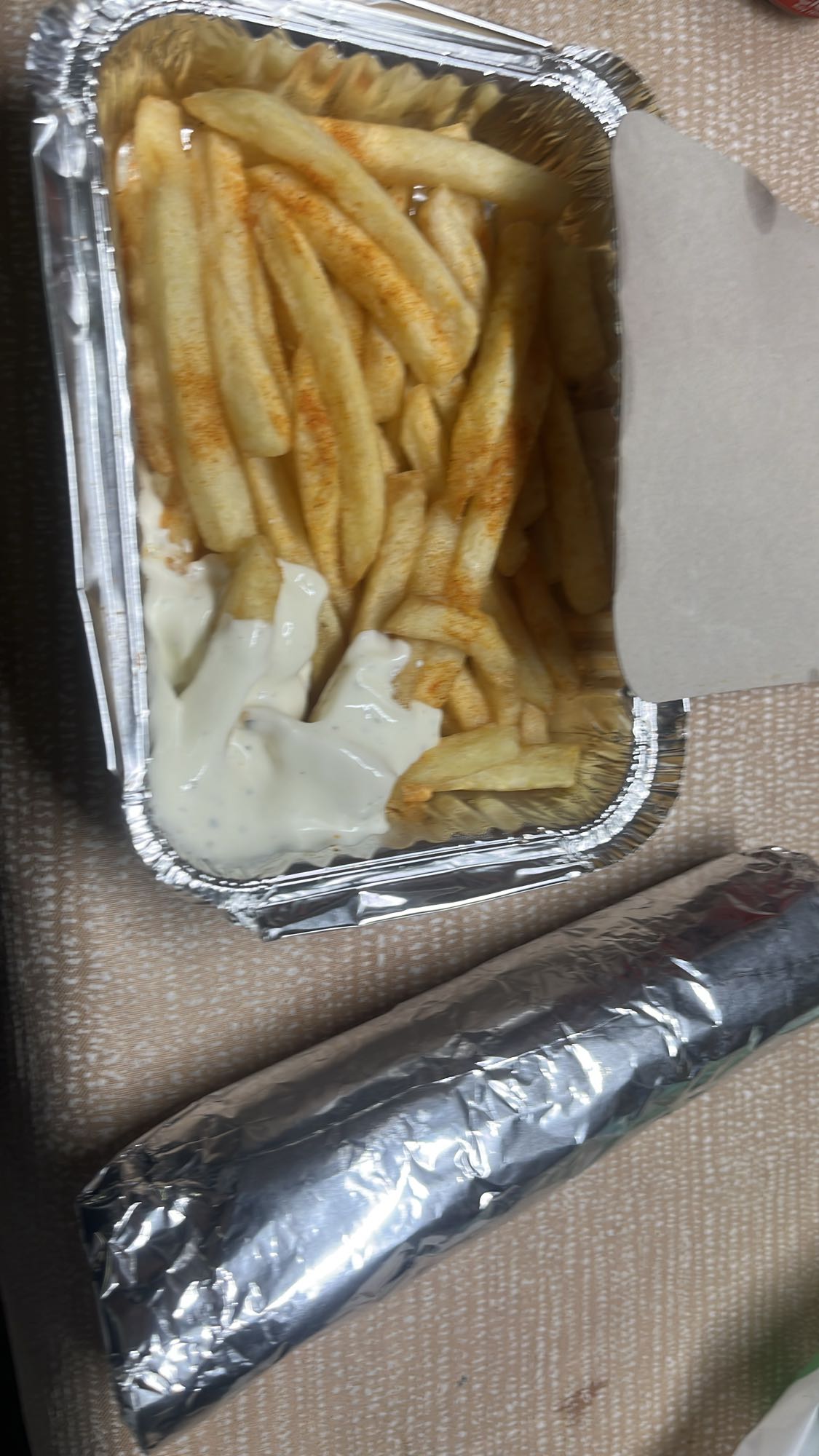 papas con salsa y wrap