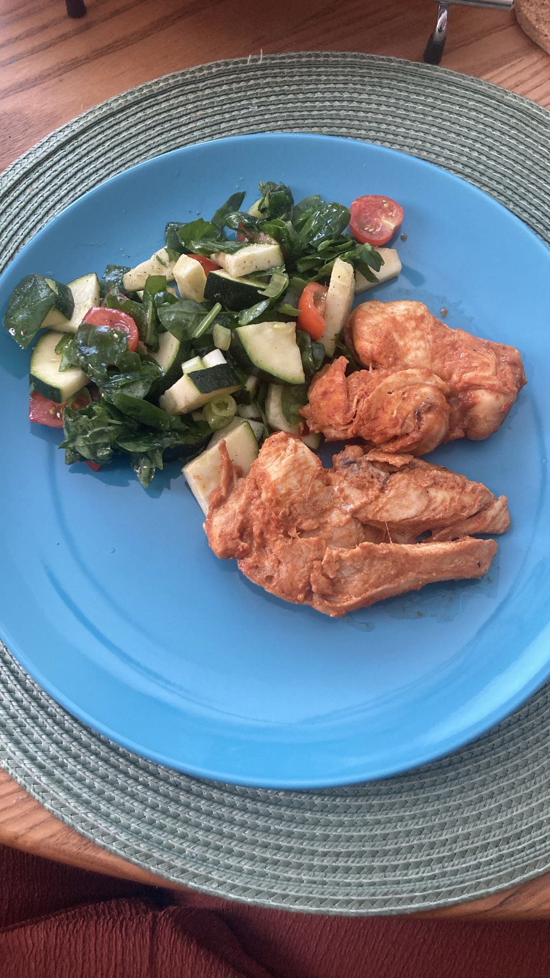 Kyckling med sallad