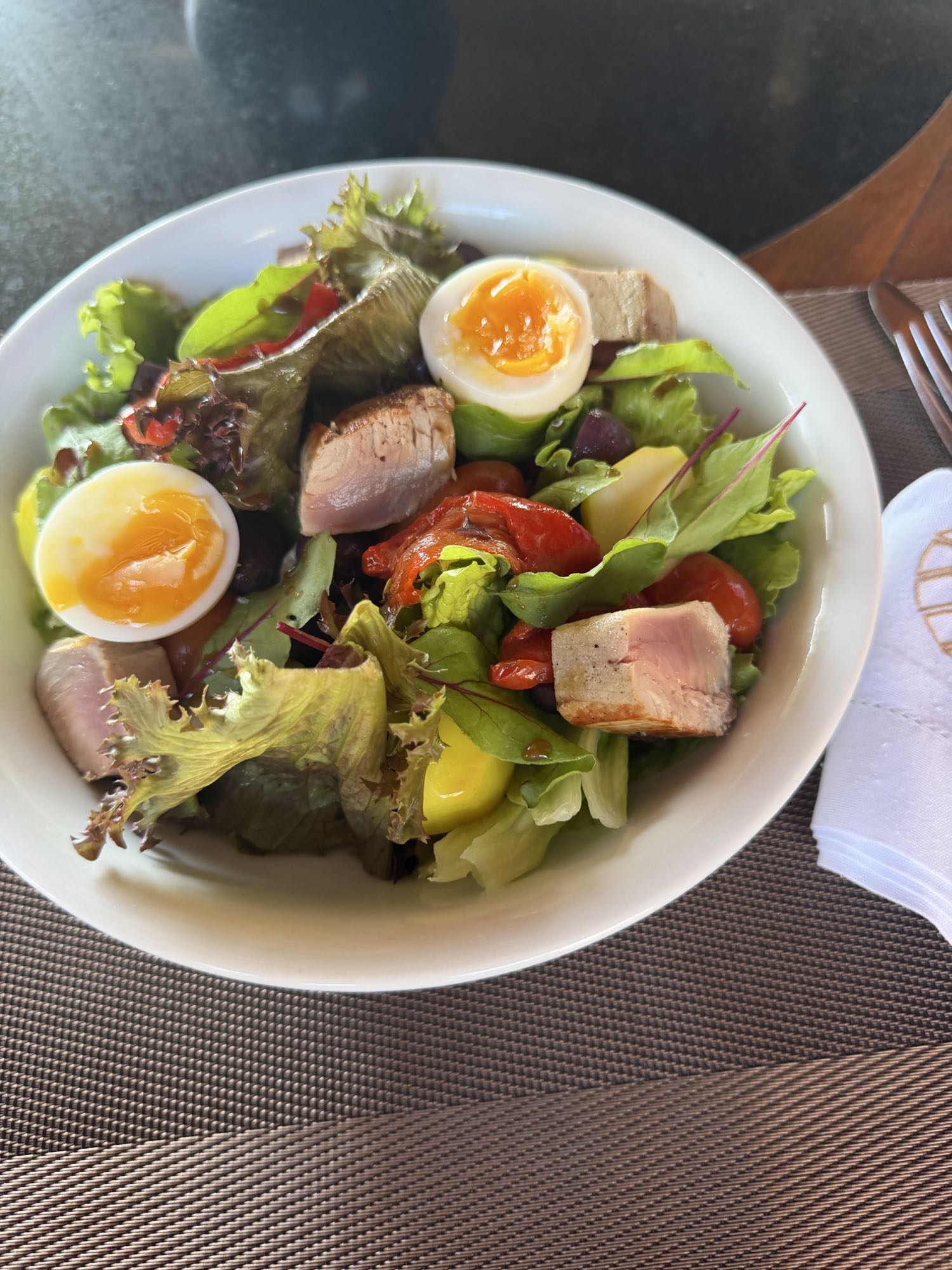 ensalada con atun y huevo