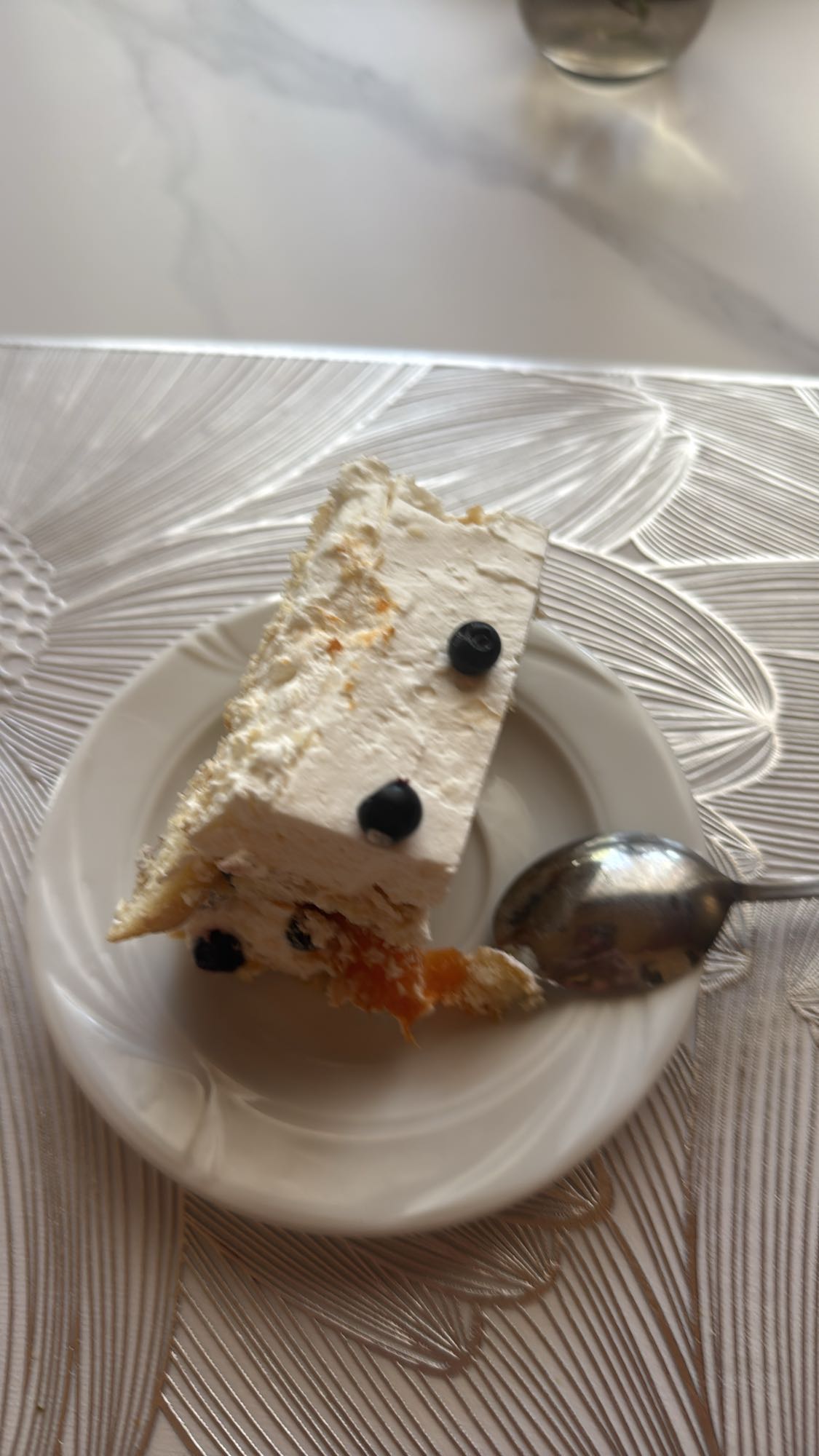 Felie de tort cu afine