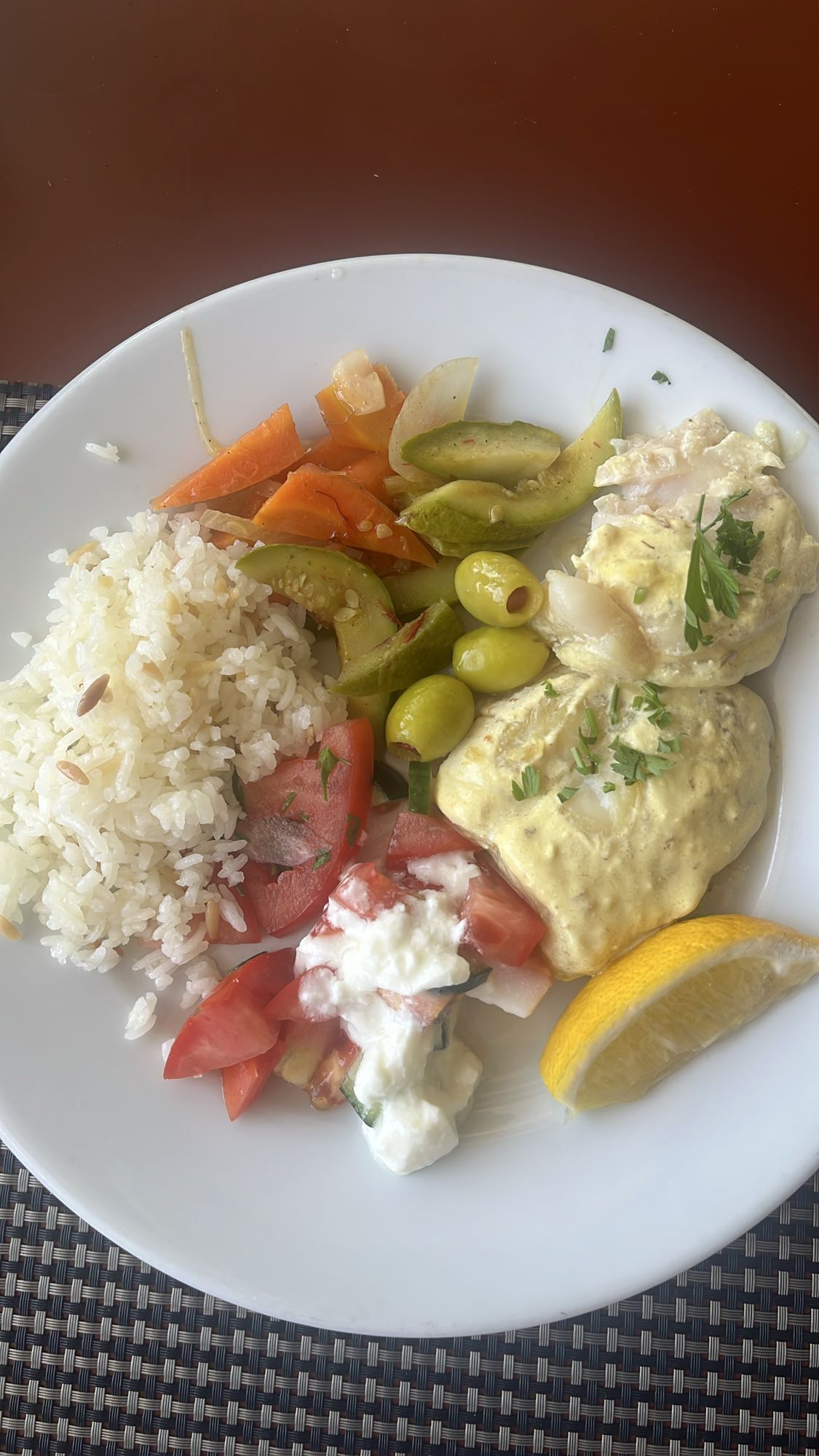 Poulet au riz et salade