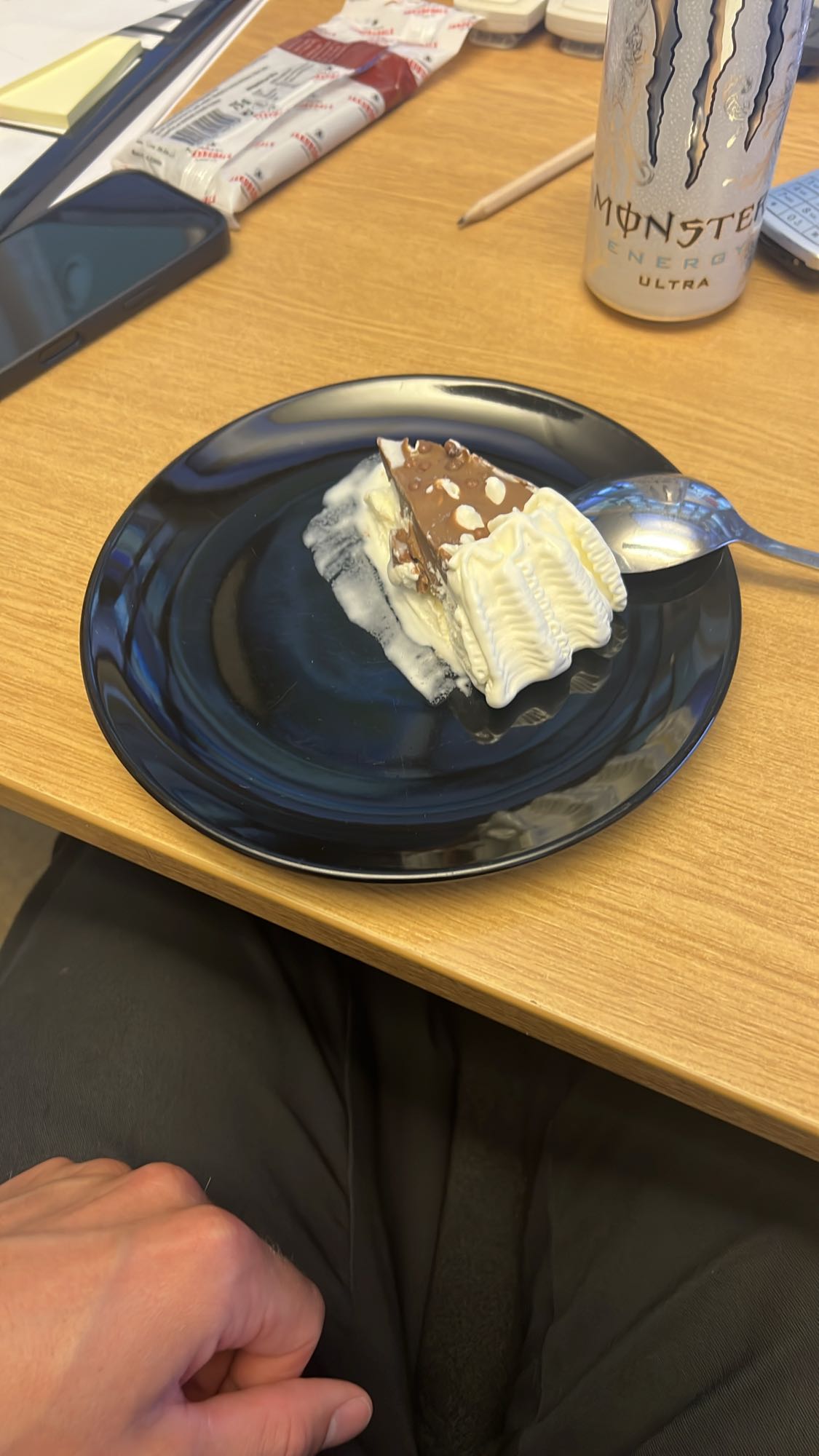 Glassbit med grädde