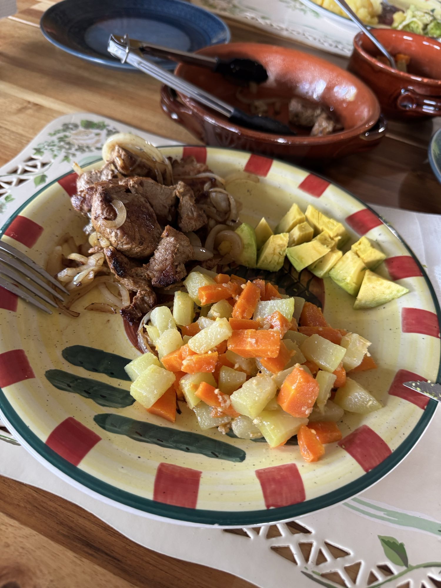 Cerdo con verduras