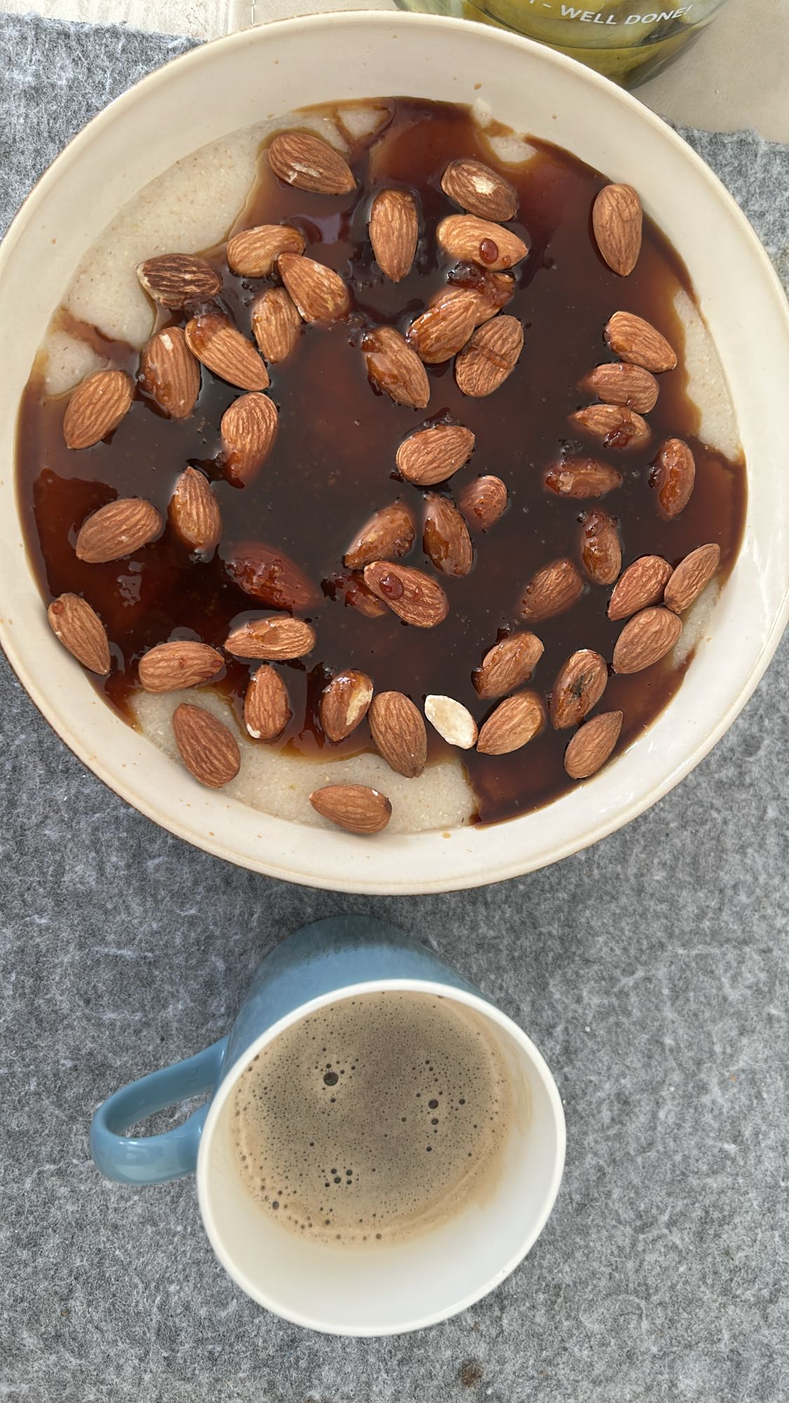 Gachas con almendras