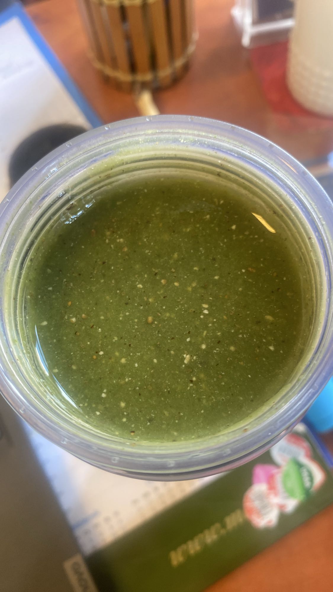 Sok ze szpinaku, kiwi i połowy banana