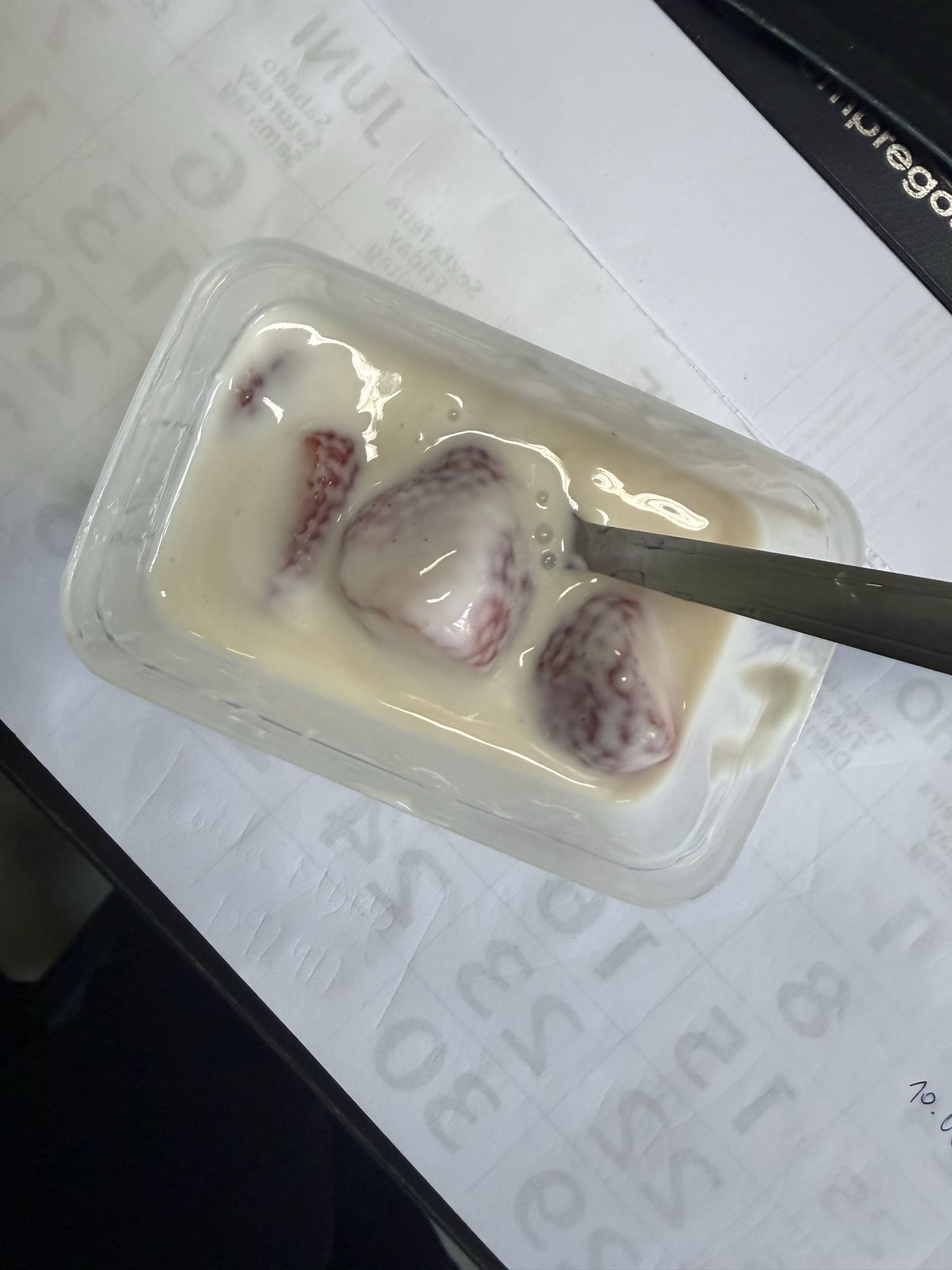 Iogurte com morangos