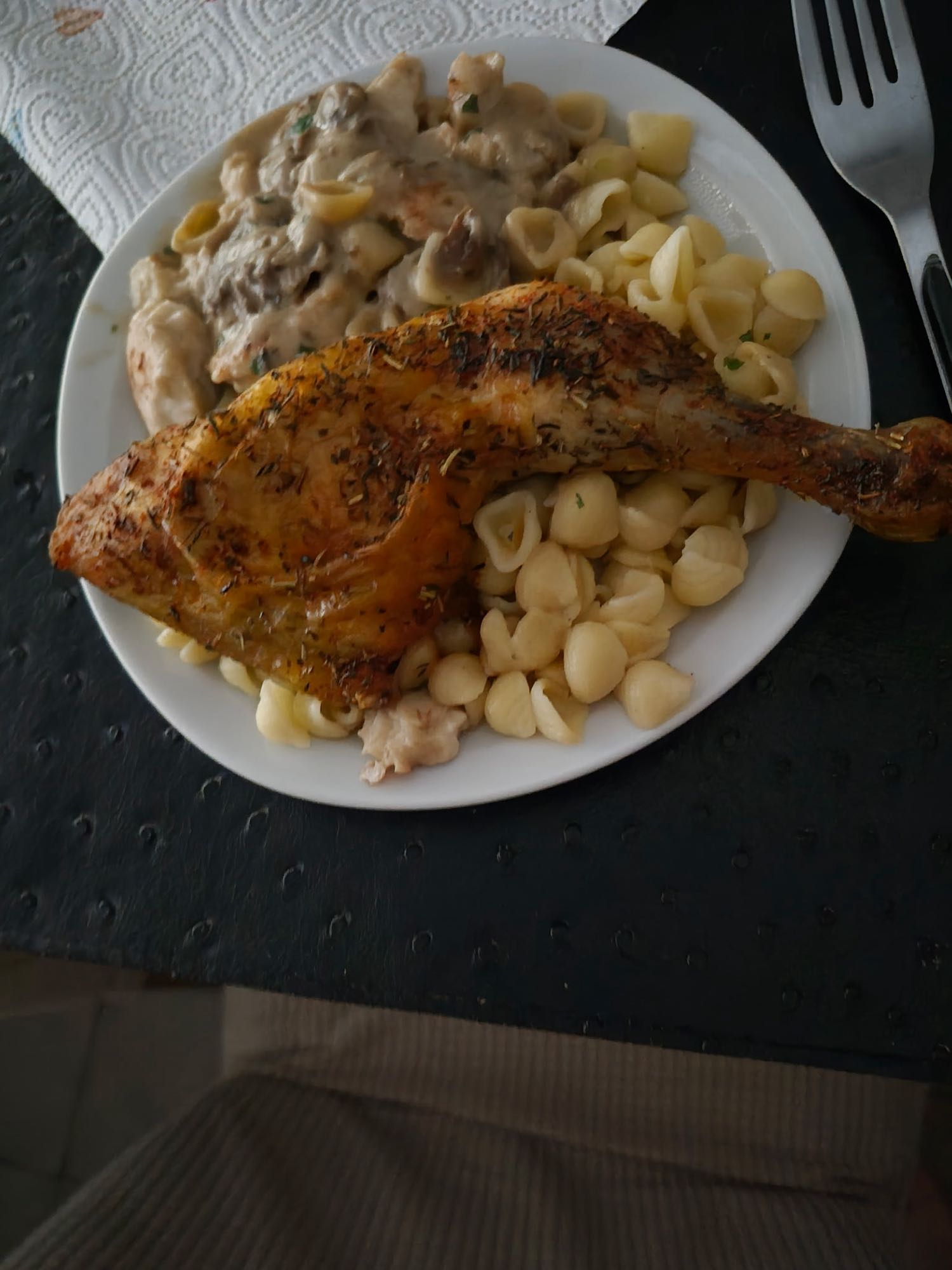 Poulet rôti et pâtes